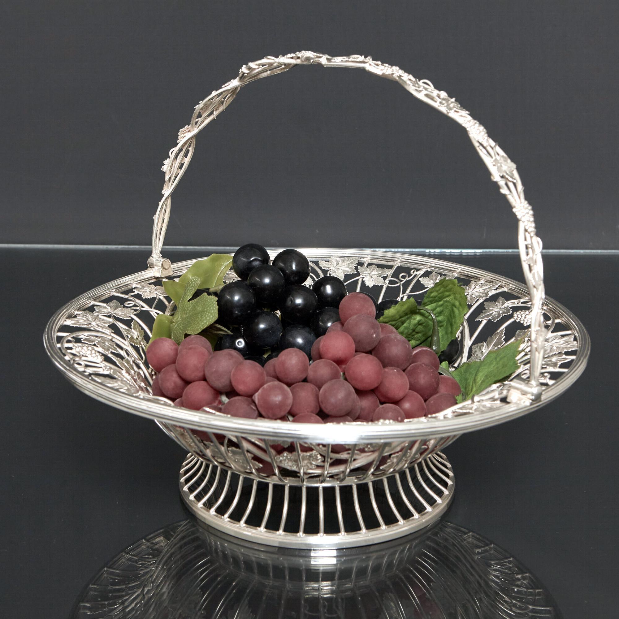 George III Antique Silver Basket, 1802 For Sale 6