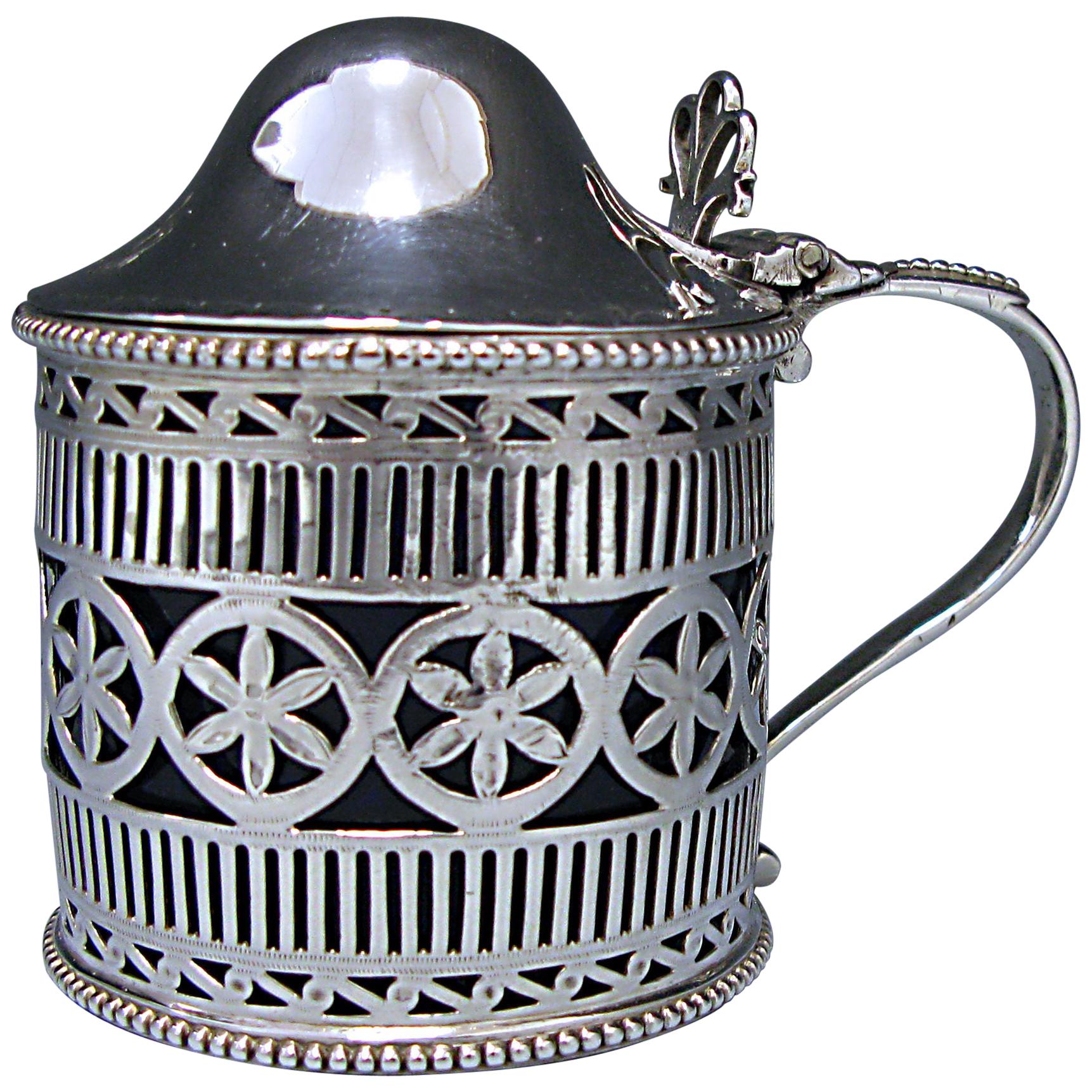George III Antique Silver Drum Mustard with a Dome Lid For Sale