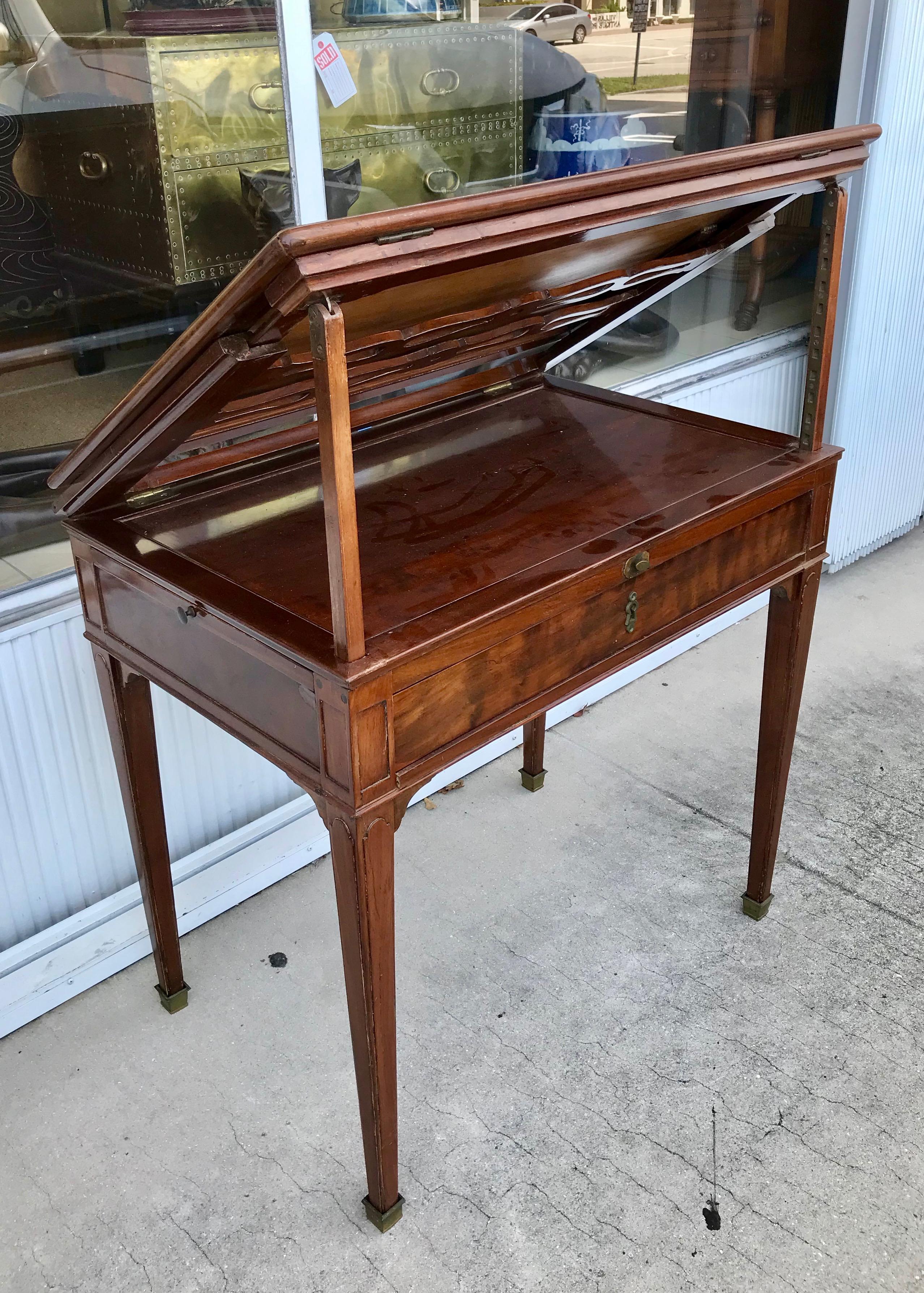 George III Architects Desk In Good Condition In West Palm Beach, FL