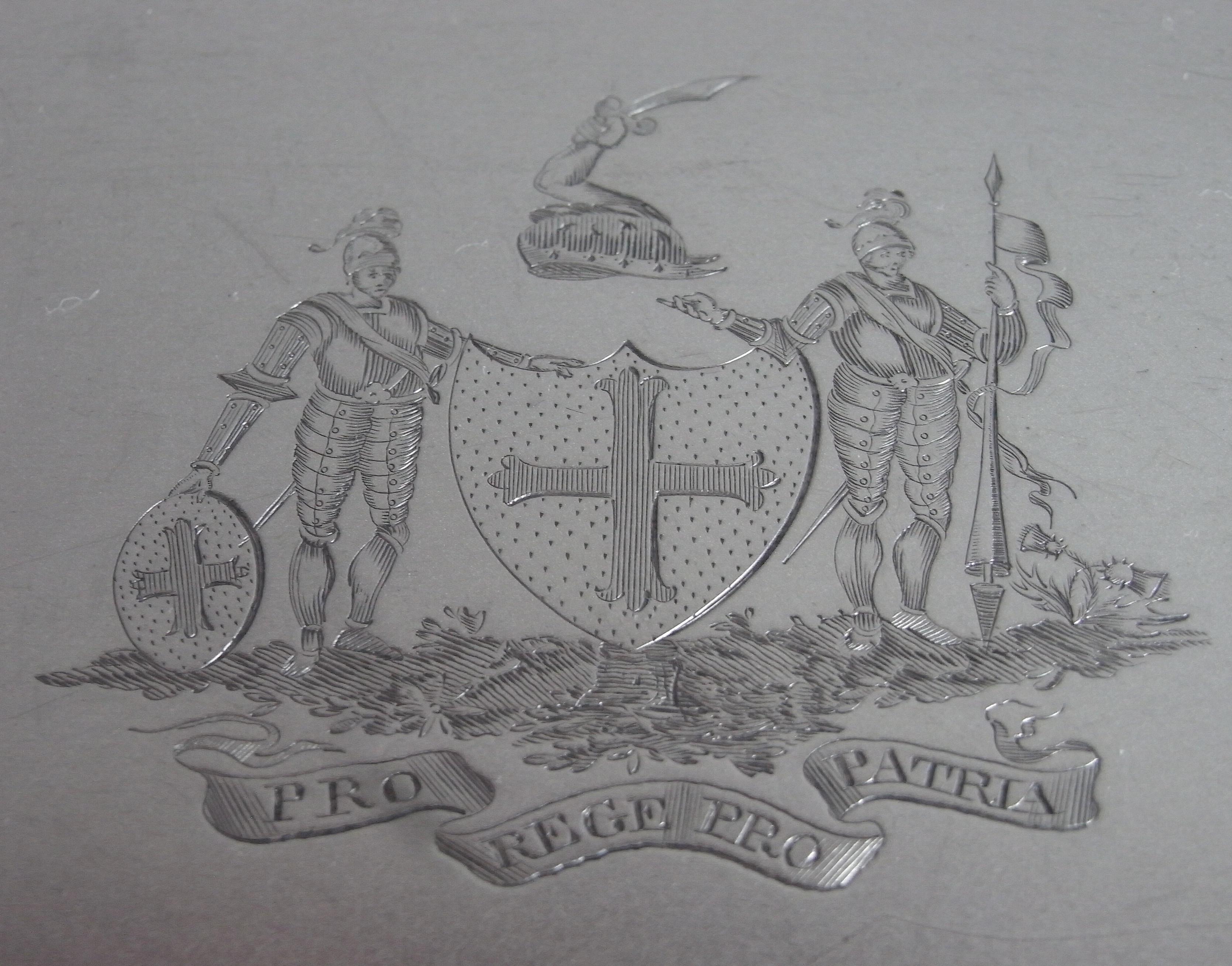 Plateau armorié George III fabriqué à Londres par William Bennett en 1812 en vente 1