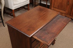 George III Bachelor’s Chest in Mahogany w/ Brushing Slide, 4 Graduating Drawers