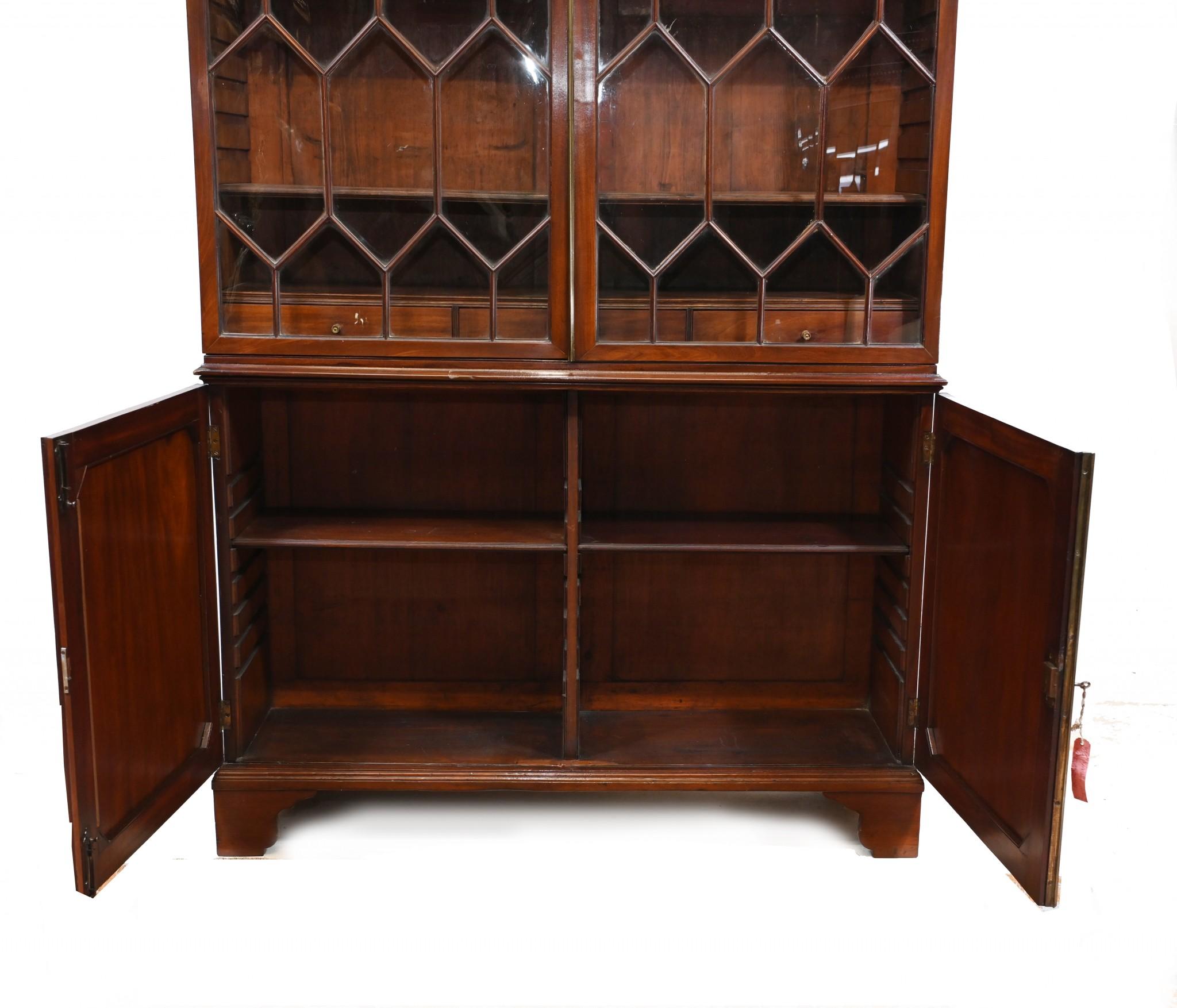 Late 18th Century George III Bookcase Mahogany Library Cabinet 1790