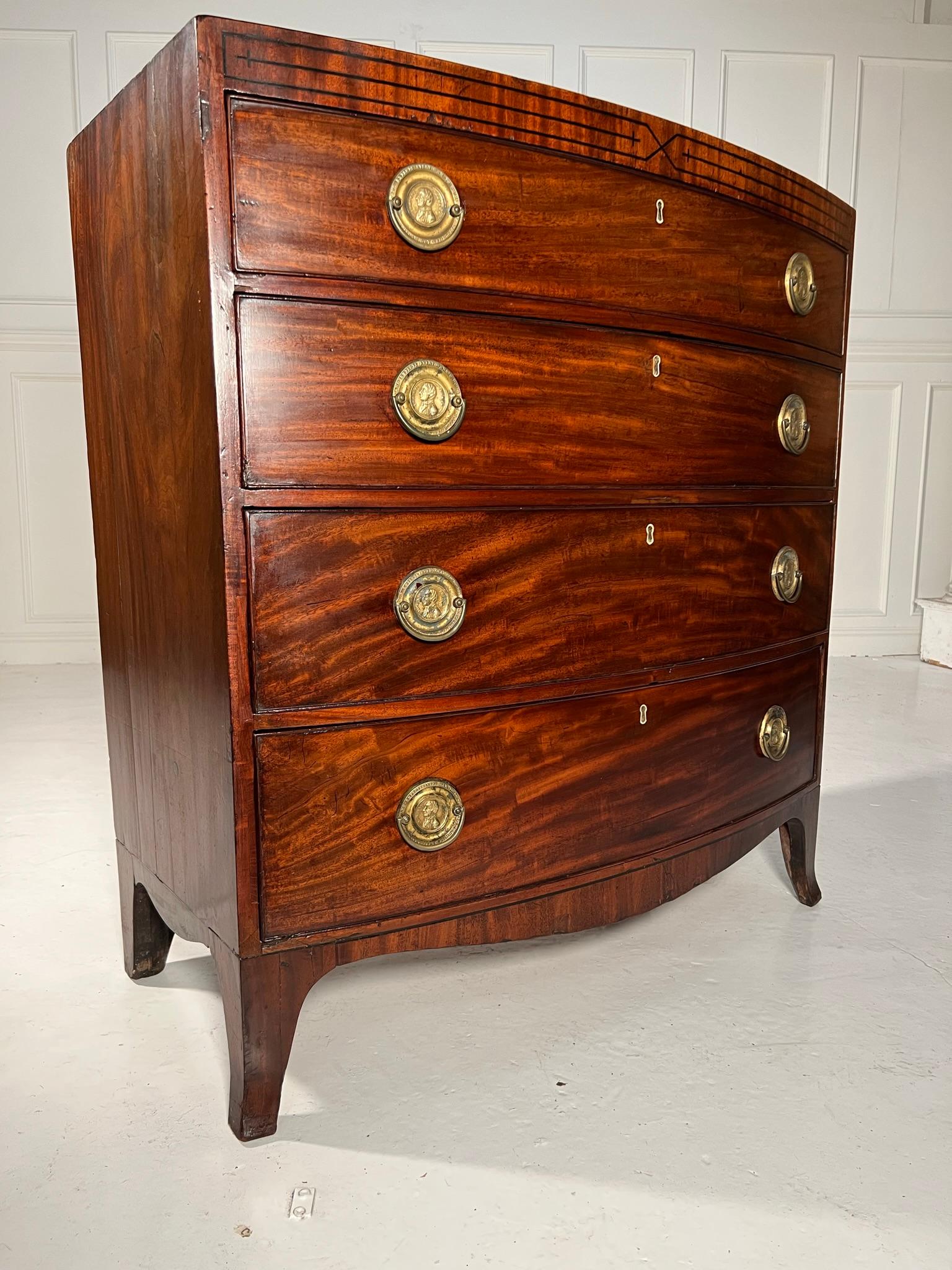 English George III Bow Fronted Caddy Top Trafalgar Chest of Drawers