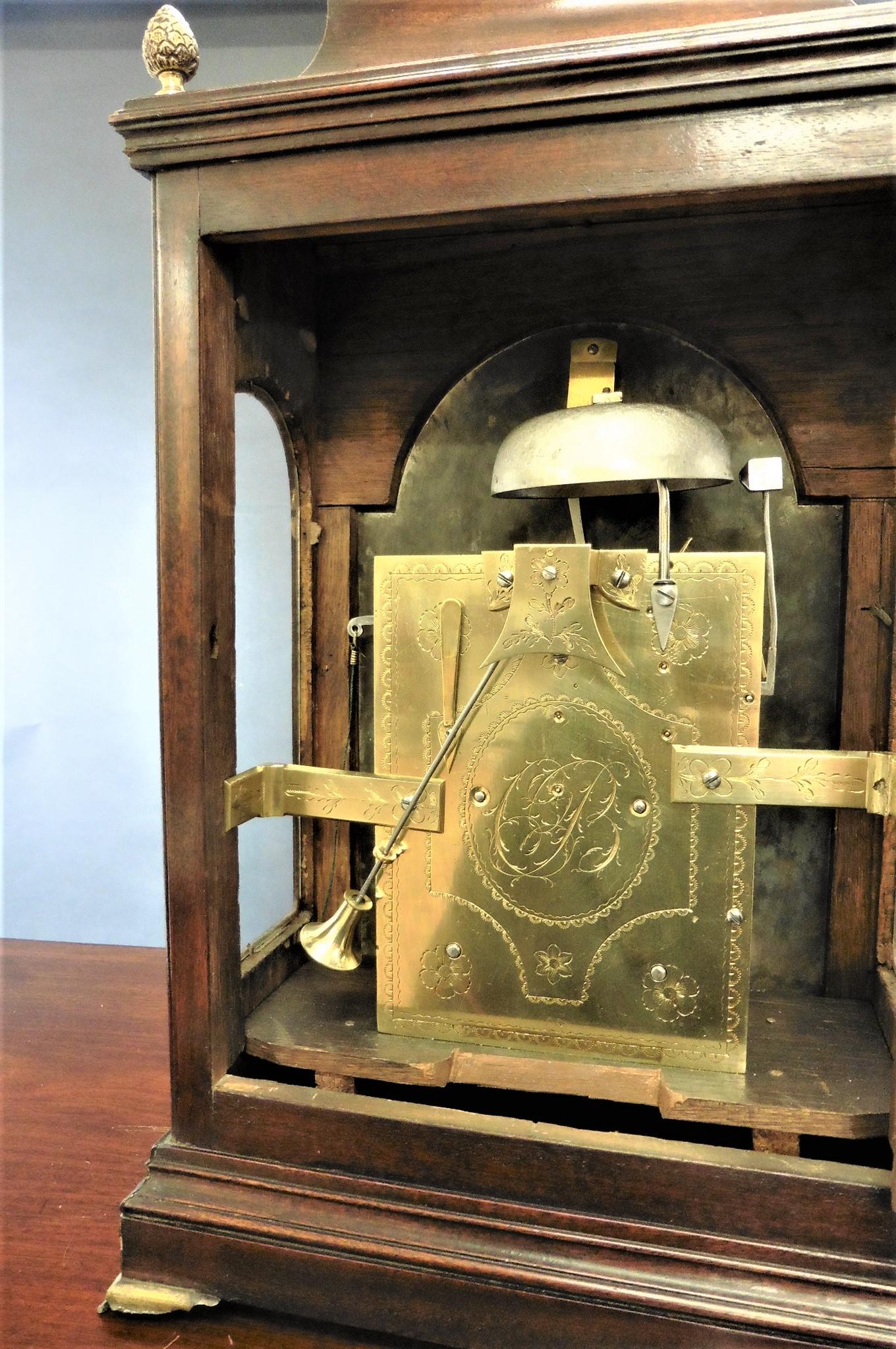 Milieu du XVIIIe siècle Horloge à support George III de Christopher Bullock, Londres en vente