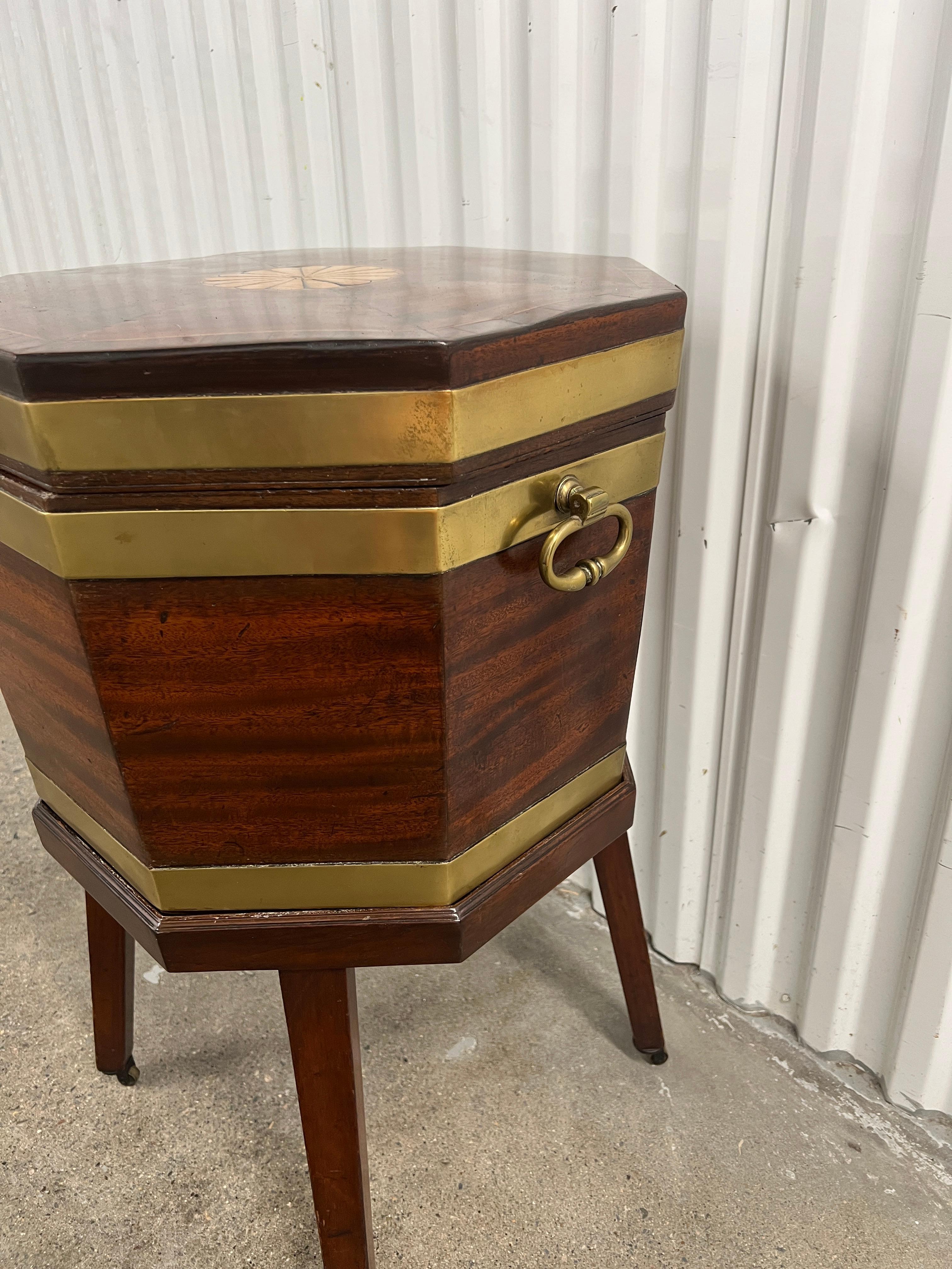 George III Brass Banded Mahogany Wine Cooler Cellarette W/ Liner & Fine Inlay 2