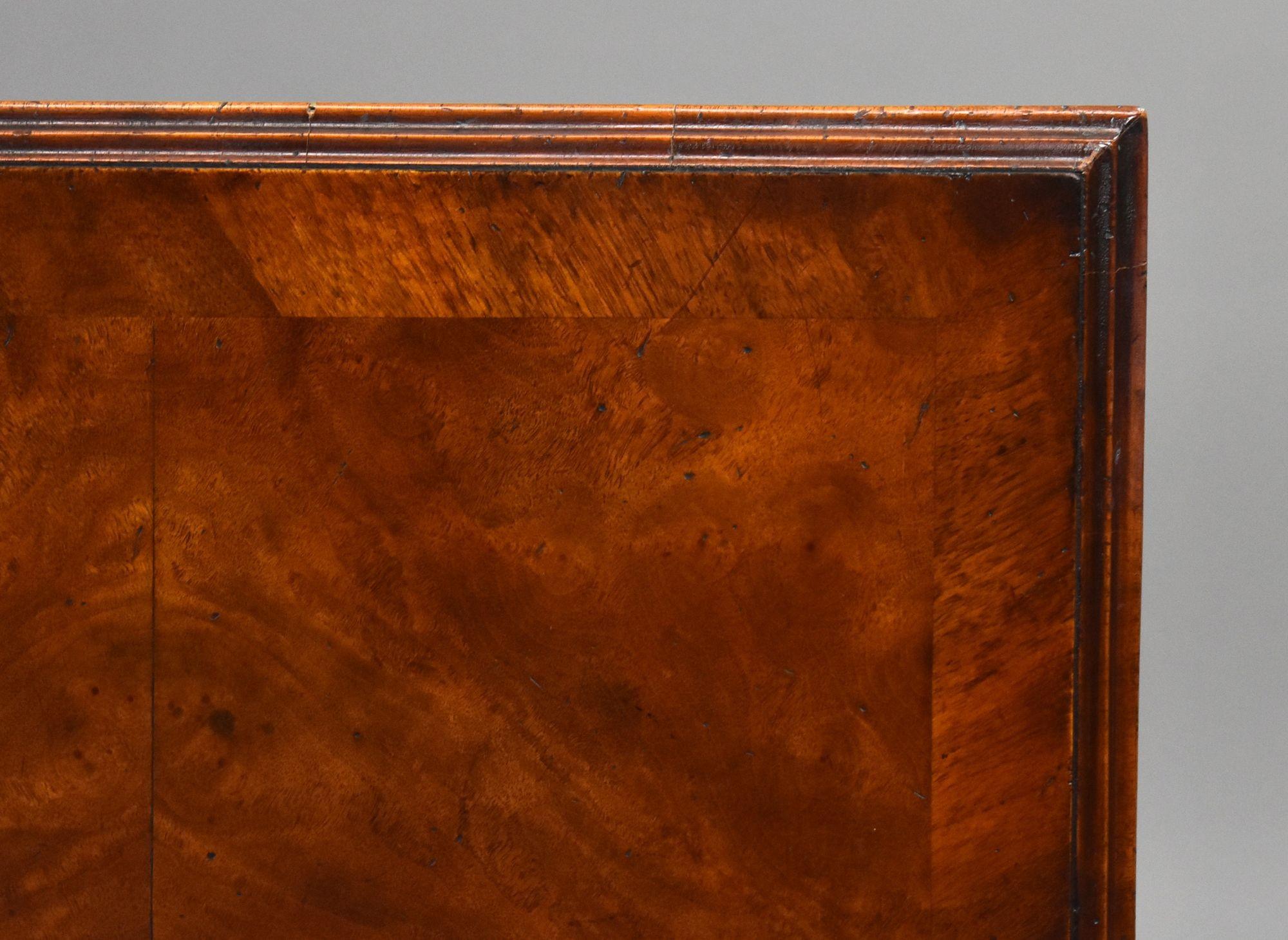 George III Burr Walnut Chest of Drawers For Sale 5