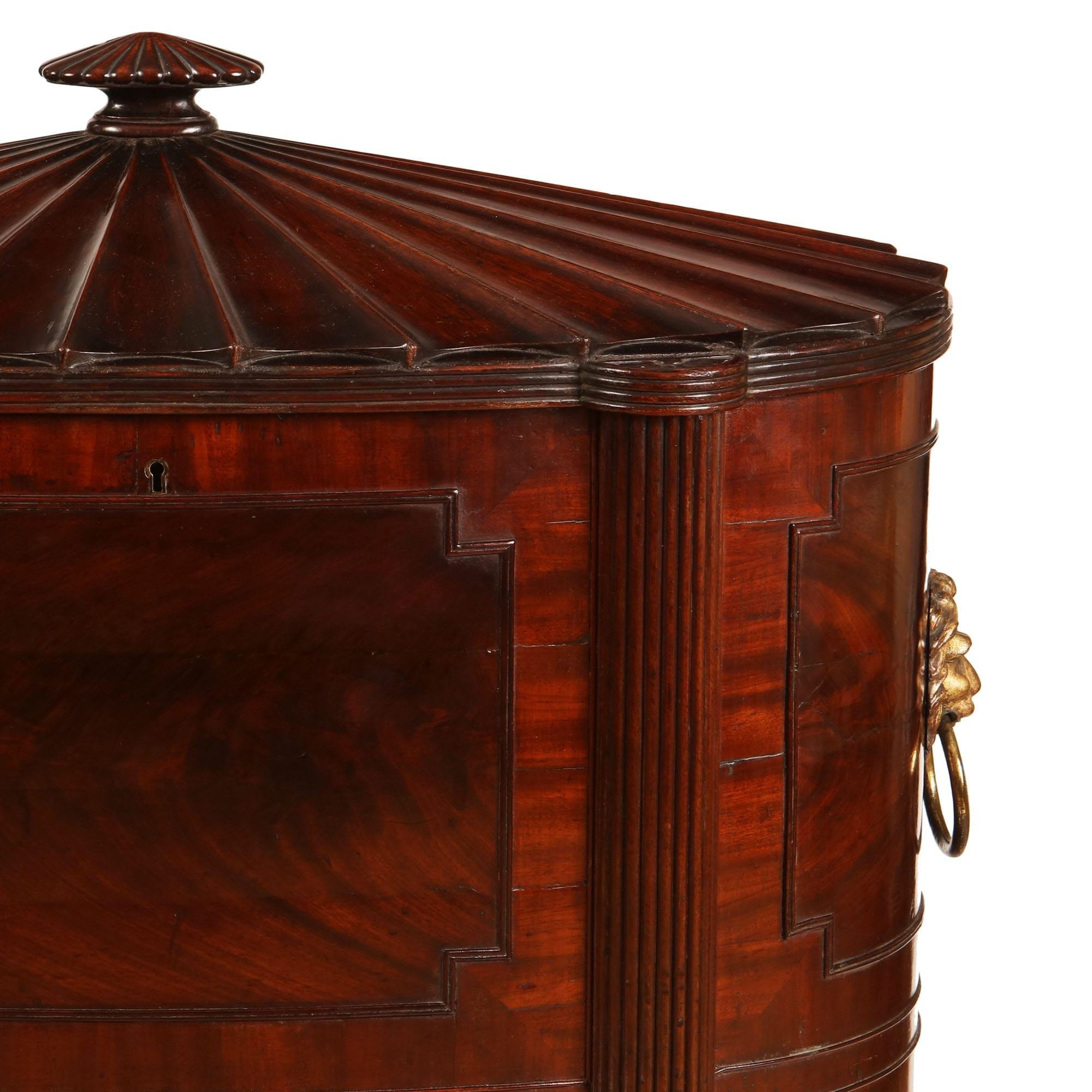 Mahogany George III Cellarette Attributed to Gillows of London and Lancaster For Sale