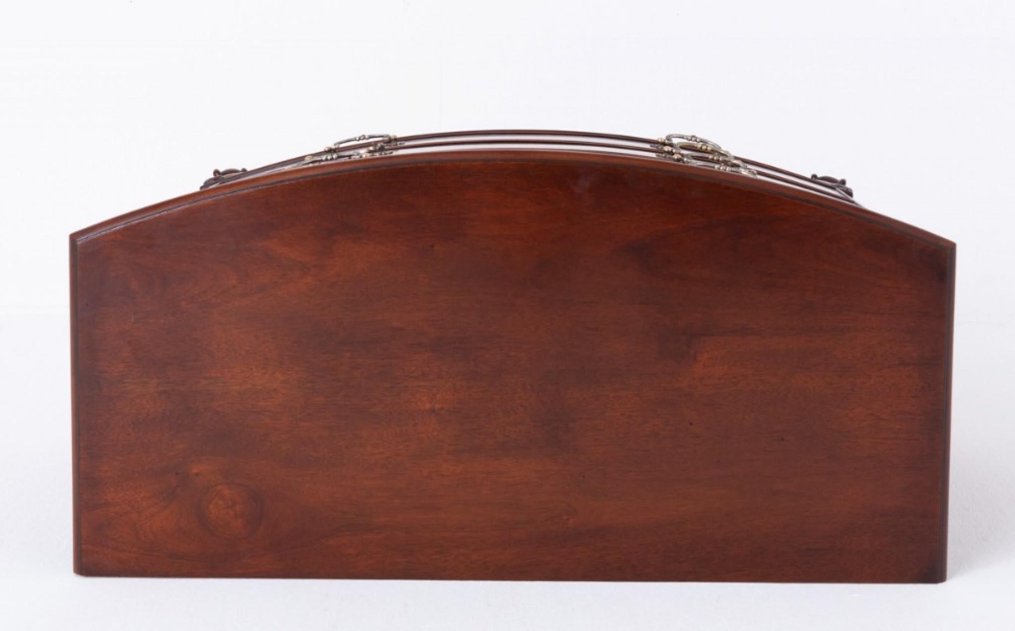 George III Chest Drawers Bow Front Mahogany For Sale 1