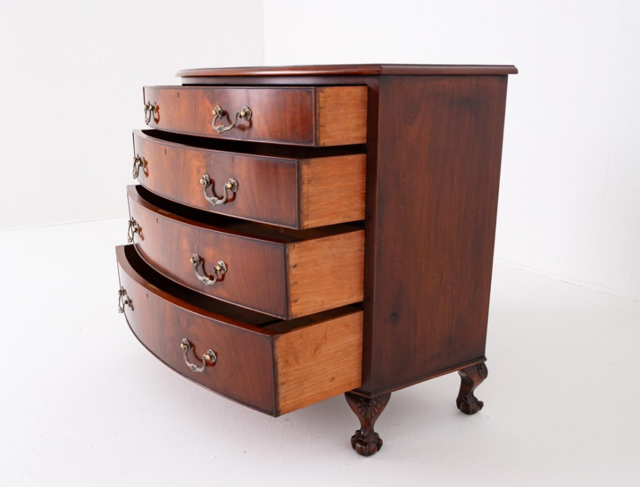 George III Chest Drawers Bow Front Mahogany For Sale 4