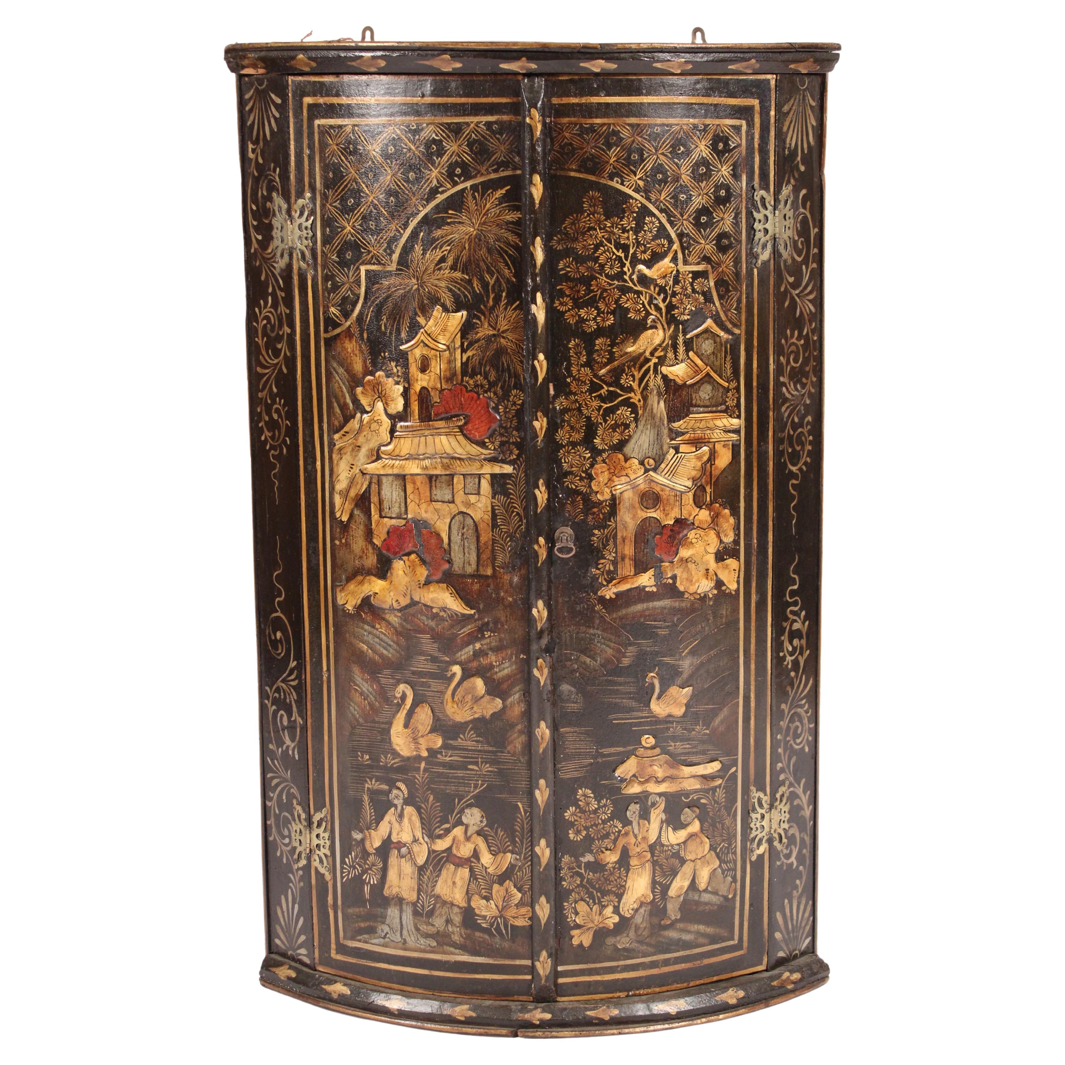 George III Chinoiserie Decorated Hanging Corner Cabinet