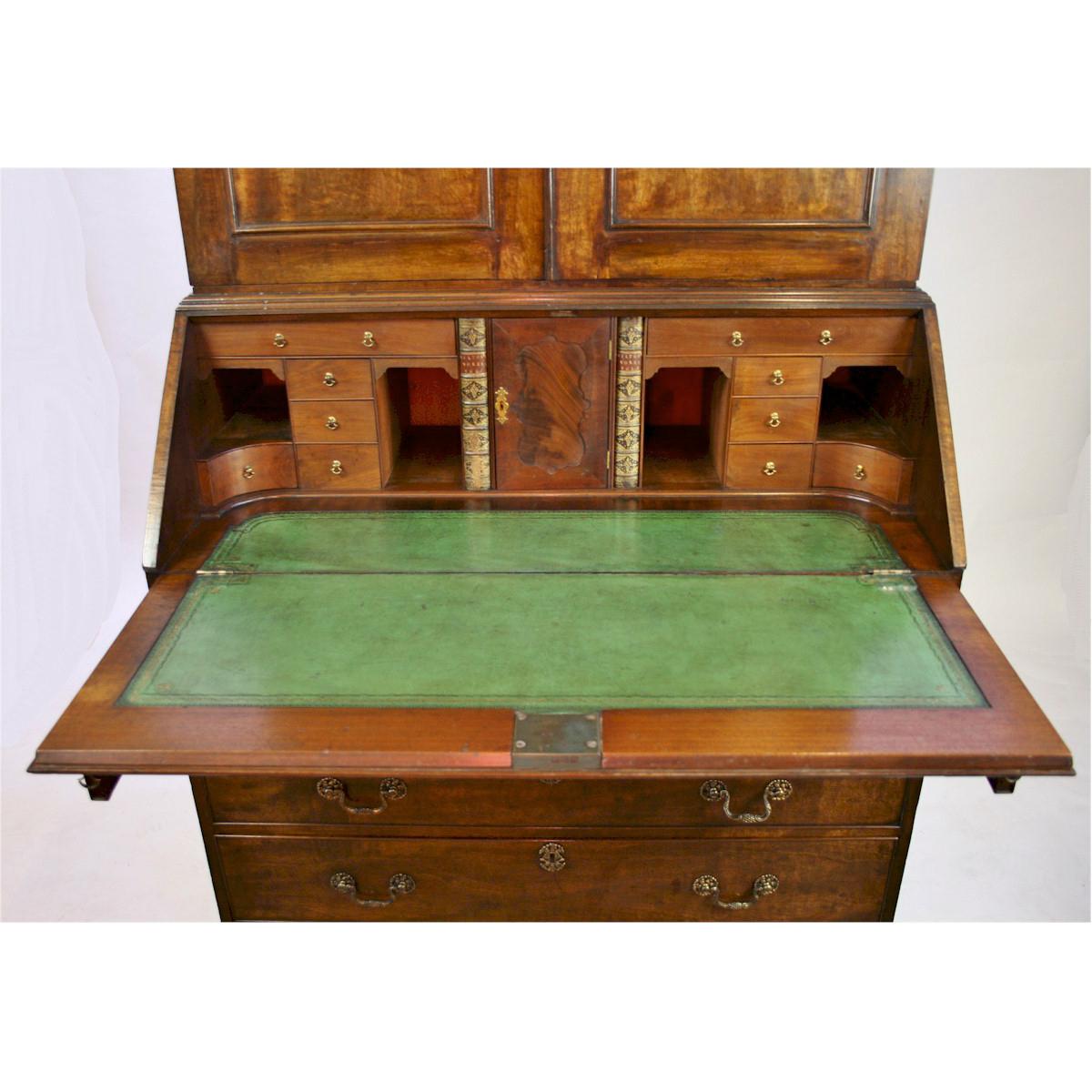 English George III Chippendale Mahogany Bureau Cabinet with Pediment For Sale