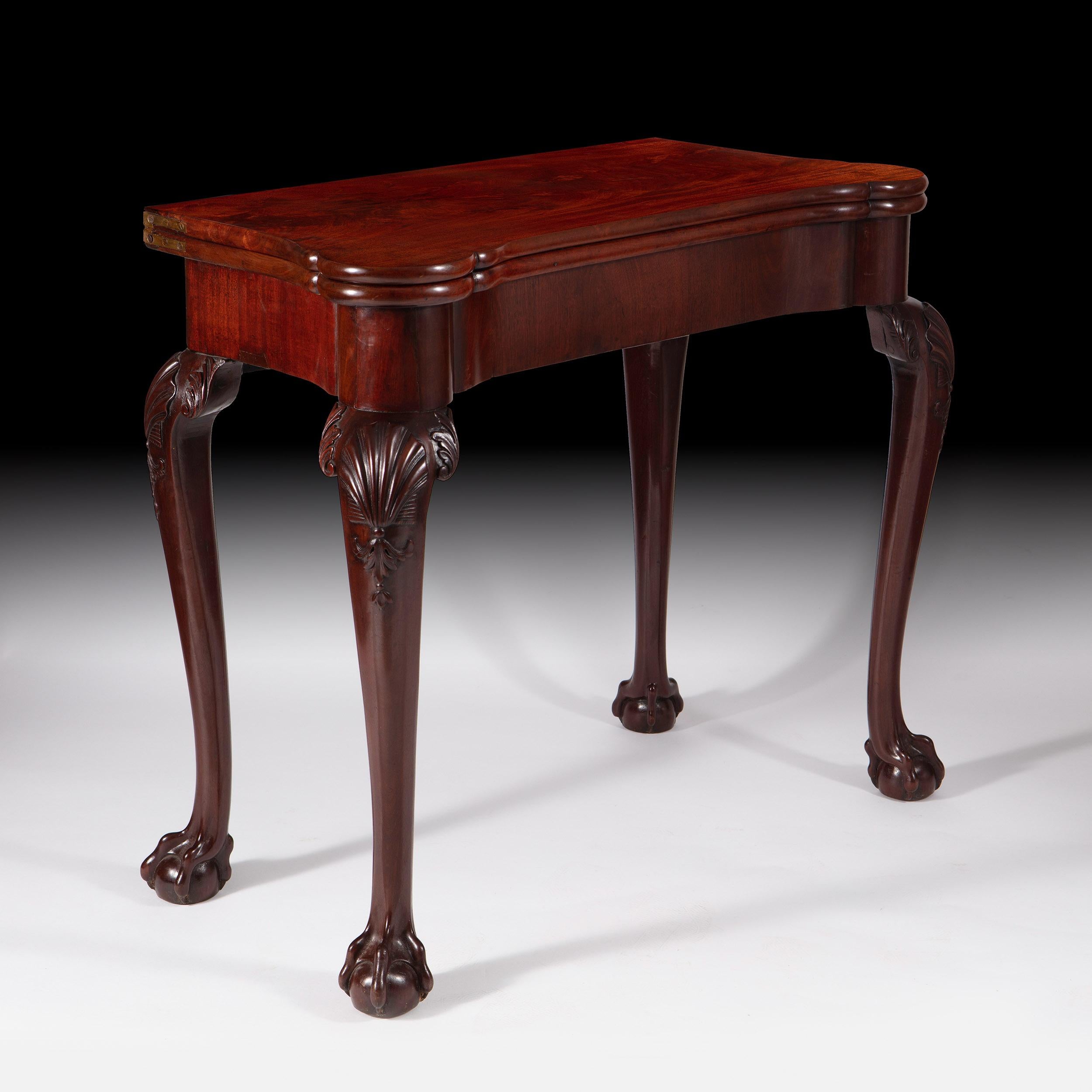 George III Chippendale Mahogany Card Table en vente 3