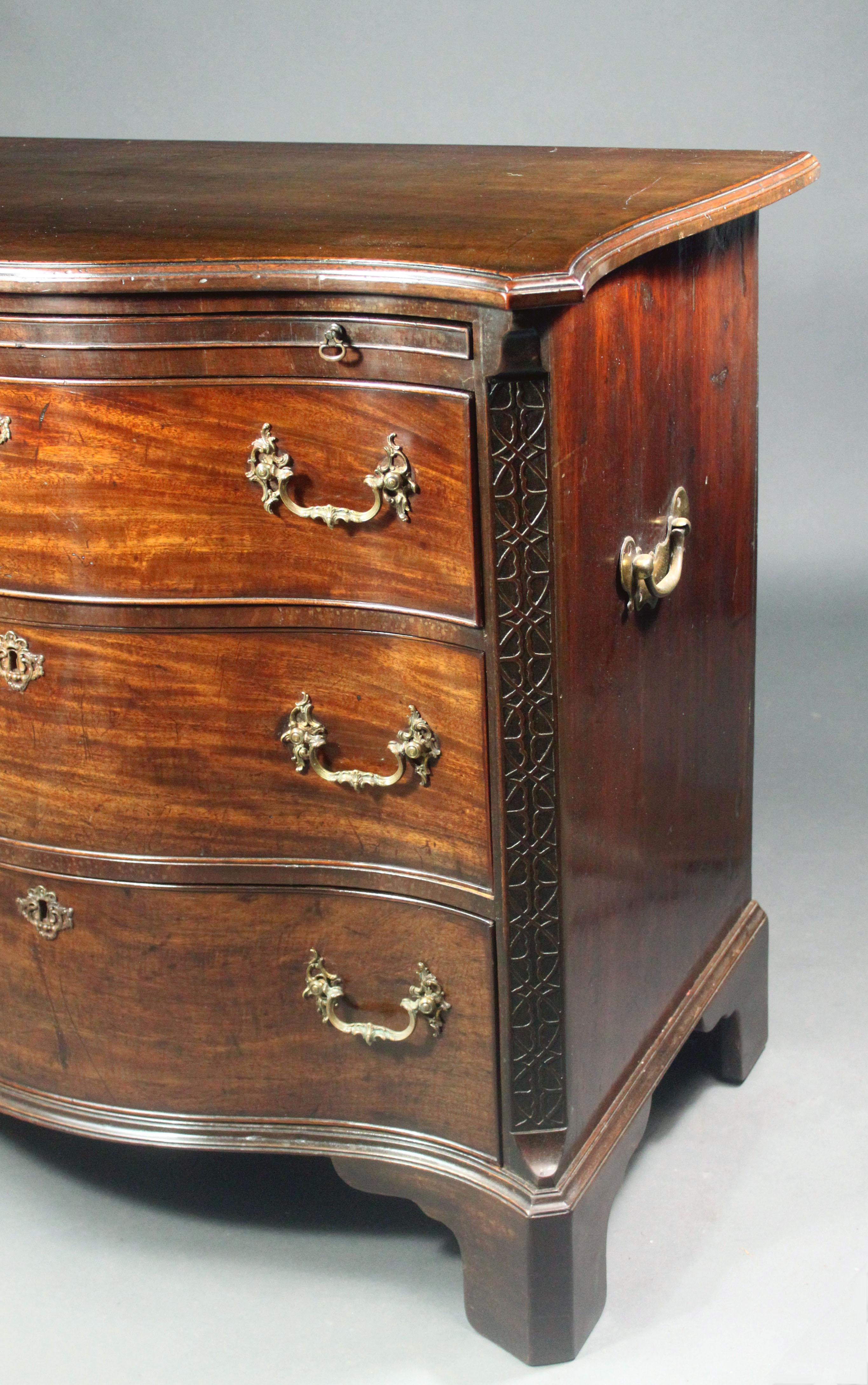 18th Century George III Chippendale Period Serpentine Chest For Sale