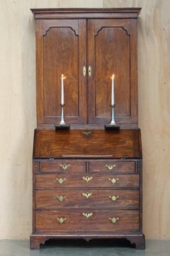 GEORGE III CIRCA 1760 AMERICAN COLONIAL CAMPHOR WOOD LiBRARY BUREAU BOOKCASE