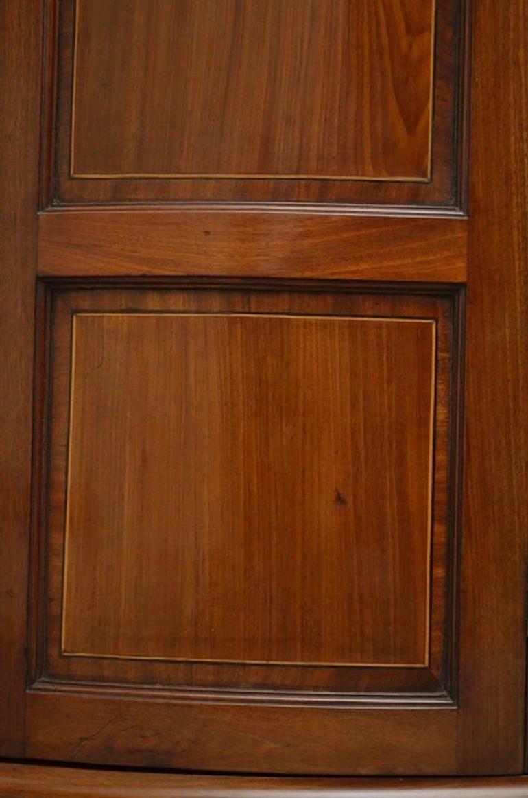 Credenza angolare George III in mogano in vendita 1