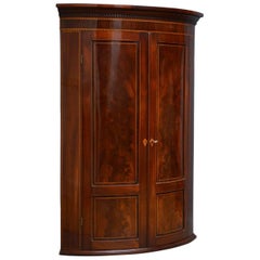 George III Corner Cupboard in Mahogany