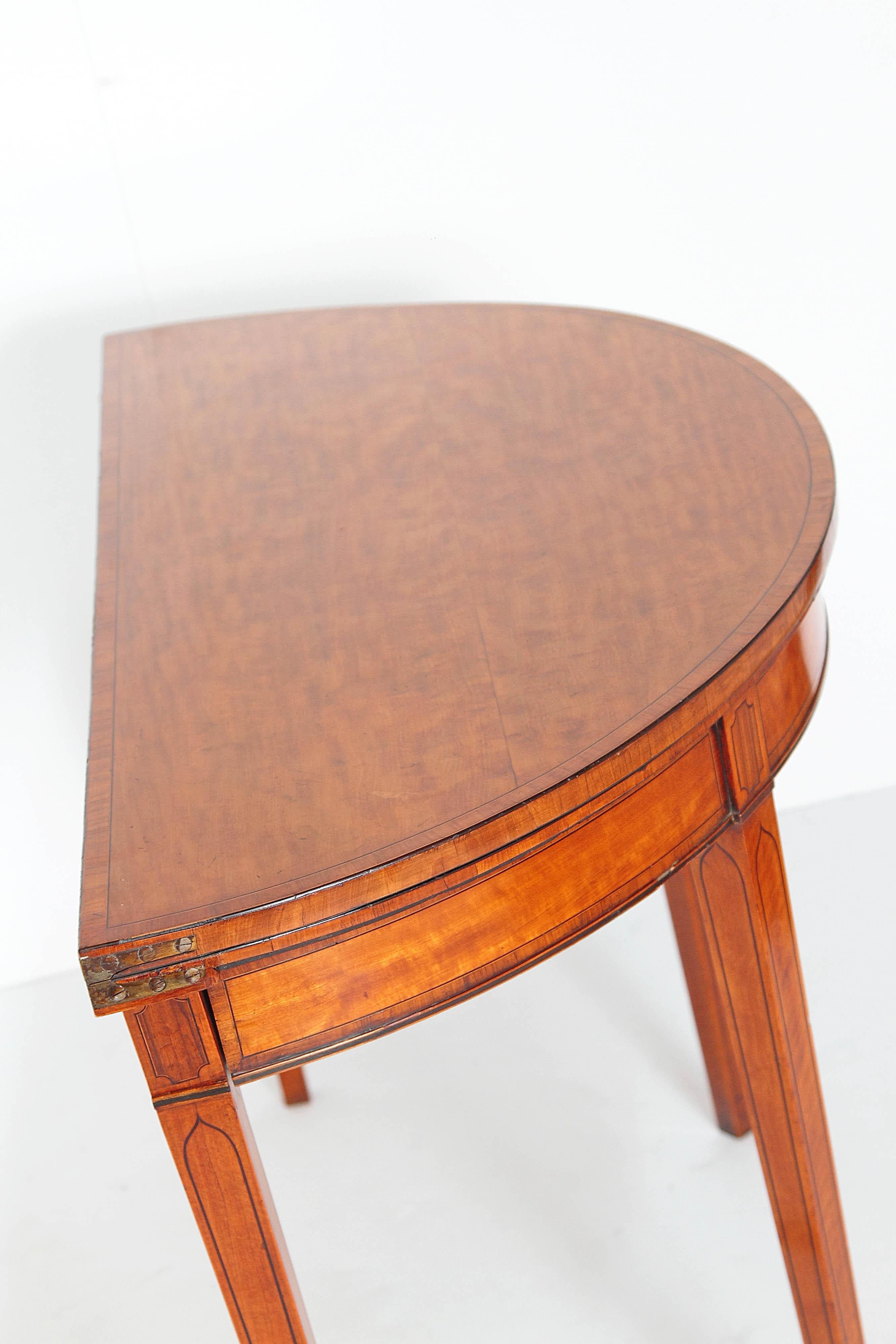 George III Demilune Games Table 1