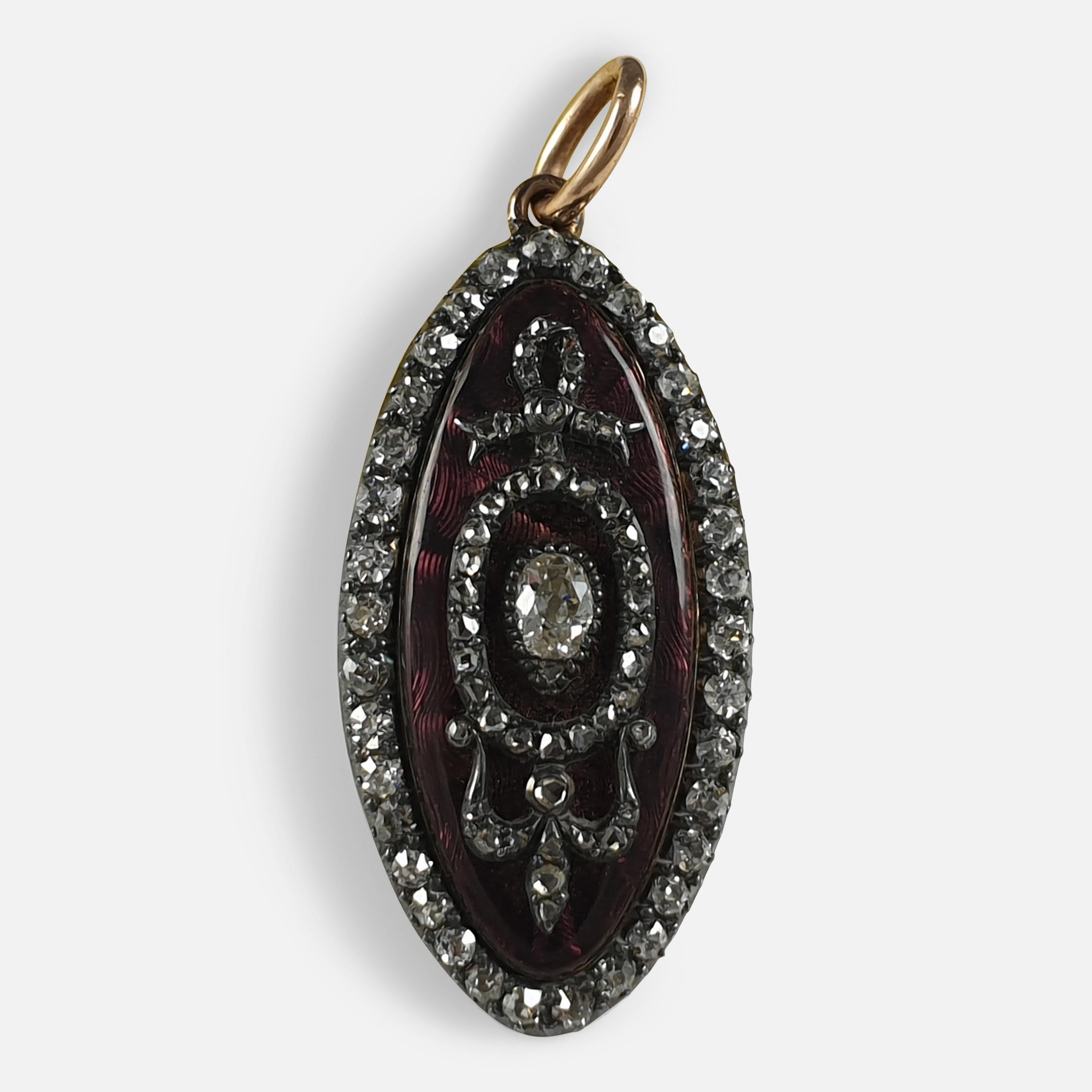 Donna Ciondolo a navetta con diamanti e smalto di Giorgio III, 1790 circa in vendita
