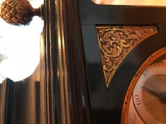 Reloj antiguo de ménsula ebonizada del siglo XVIII de William Allam de Londres