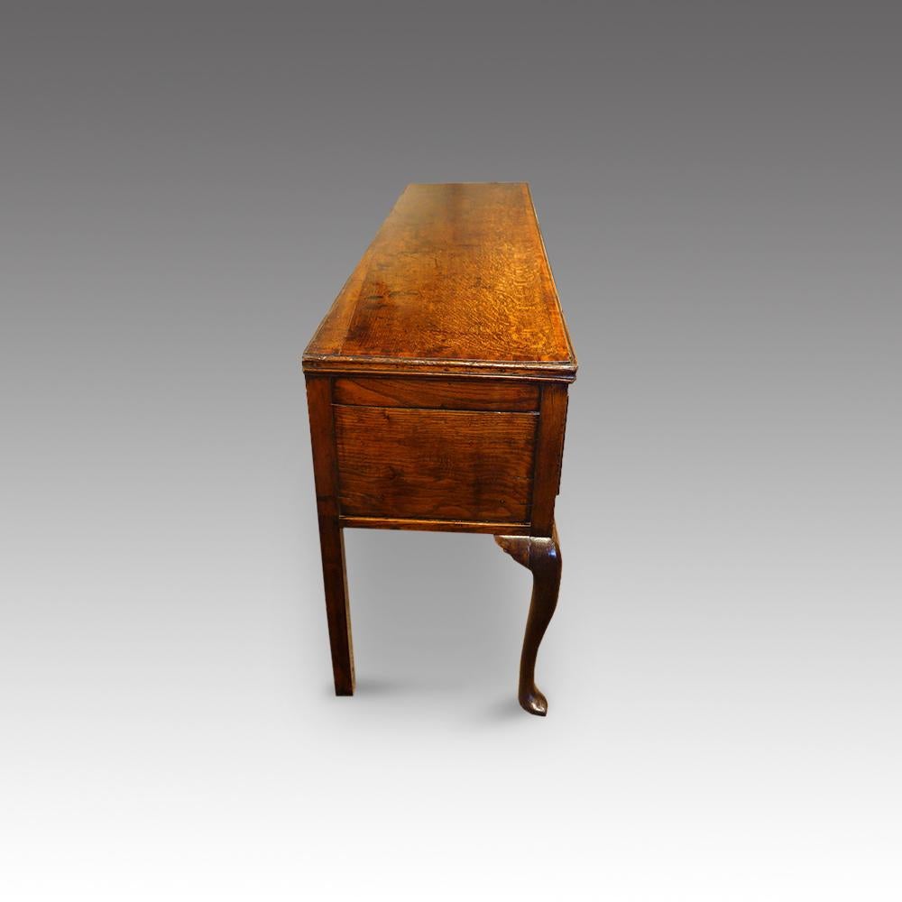 George III English Country Estate Oak Farmhouse Dresser Server, circa 1820 2