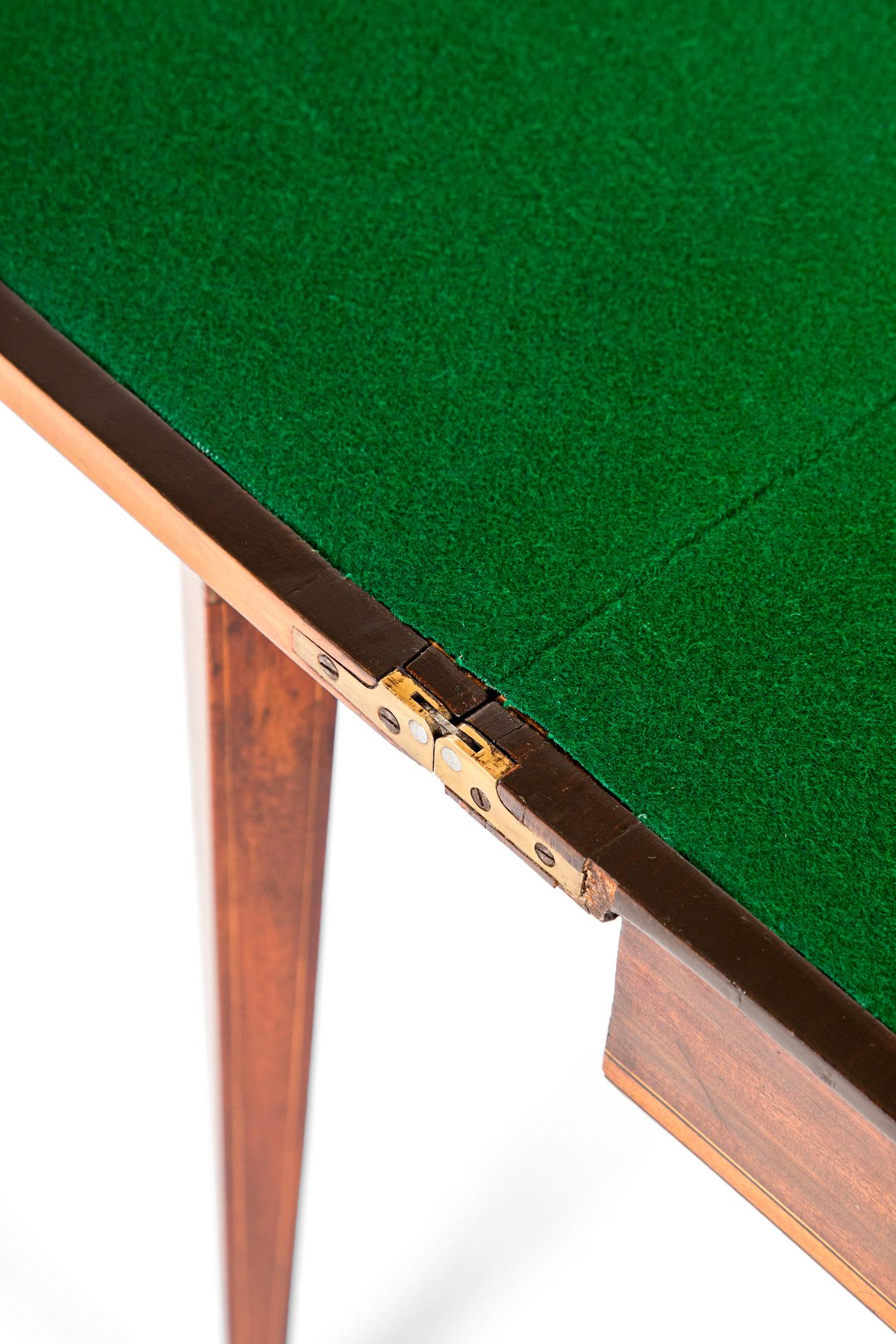 George III English Mahogany Card Table In Good Condition For Sale In Faversham, GB