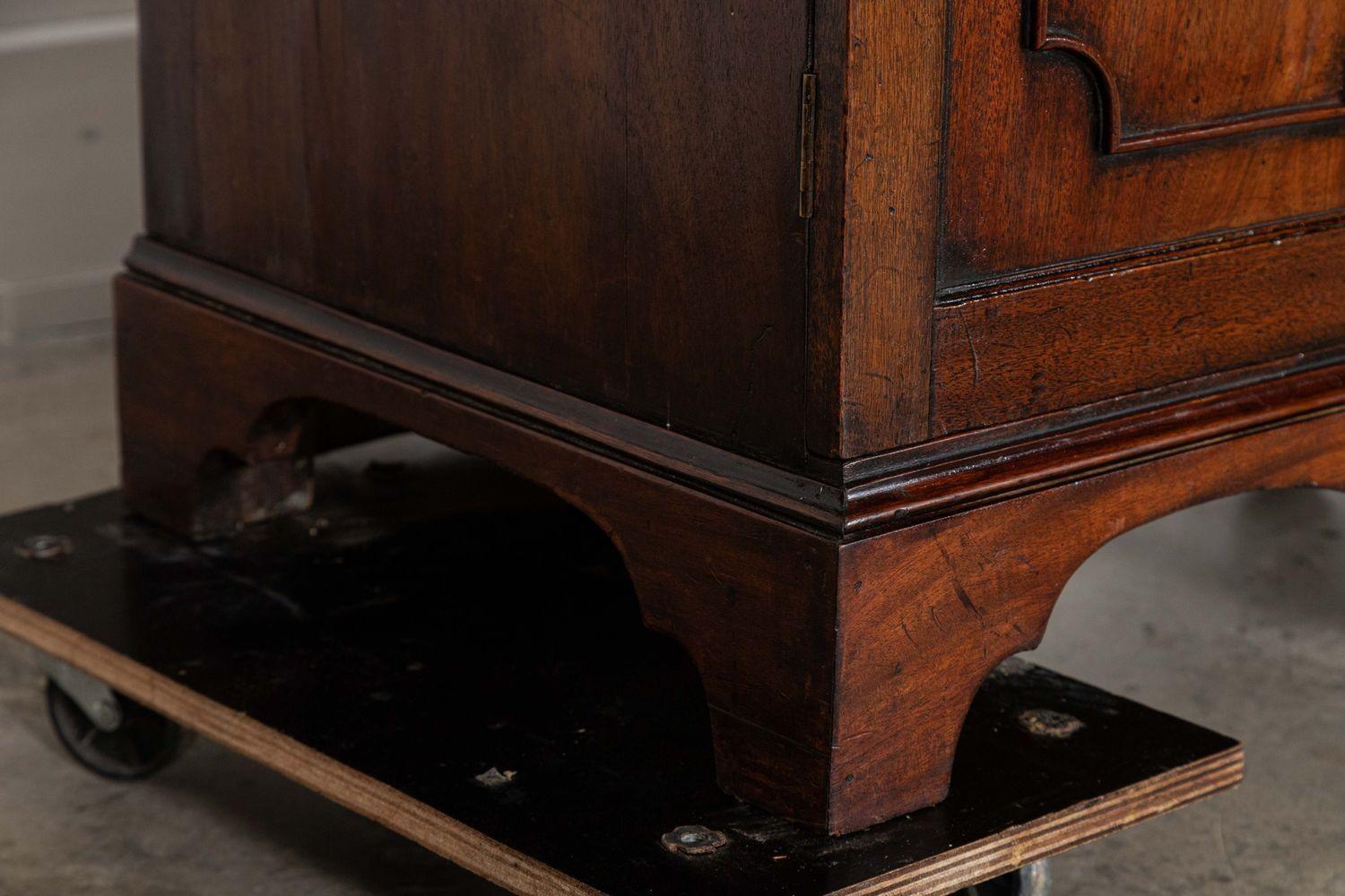 Libreria secretaire inglese in mogano smaltato di Giorgio III in vendita 10