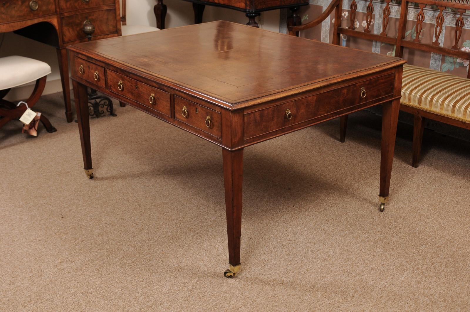 George III English Mahogany Partner's Desk/Writing Table, Early 19th Century 4