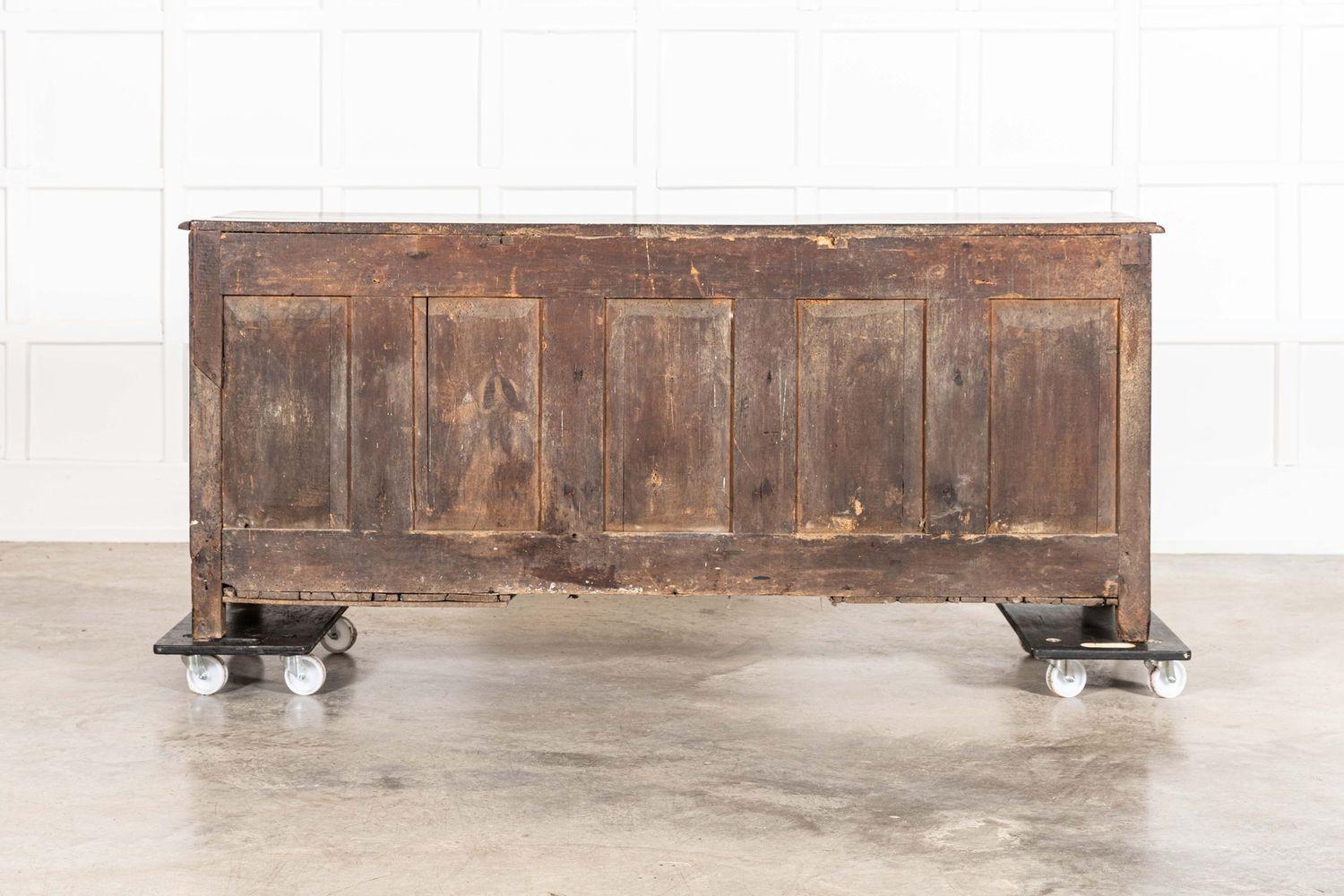 Base per comò George III English Oak in vendita 12