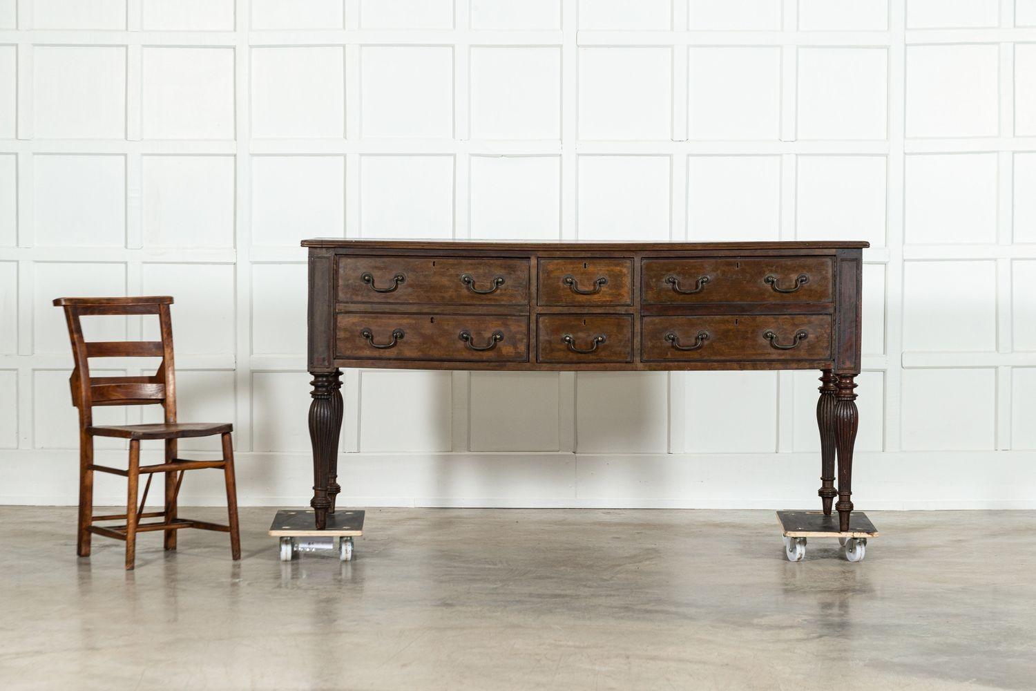 Quercia Base per comò George III English Oak in vendita