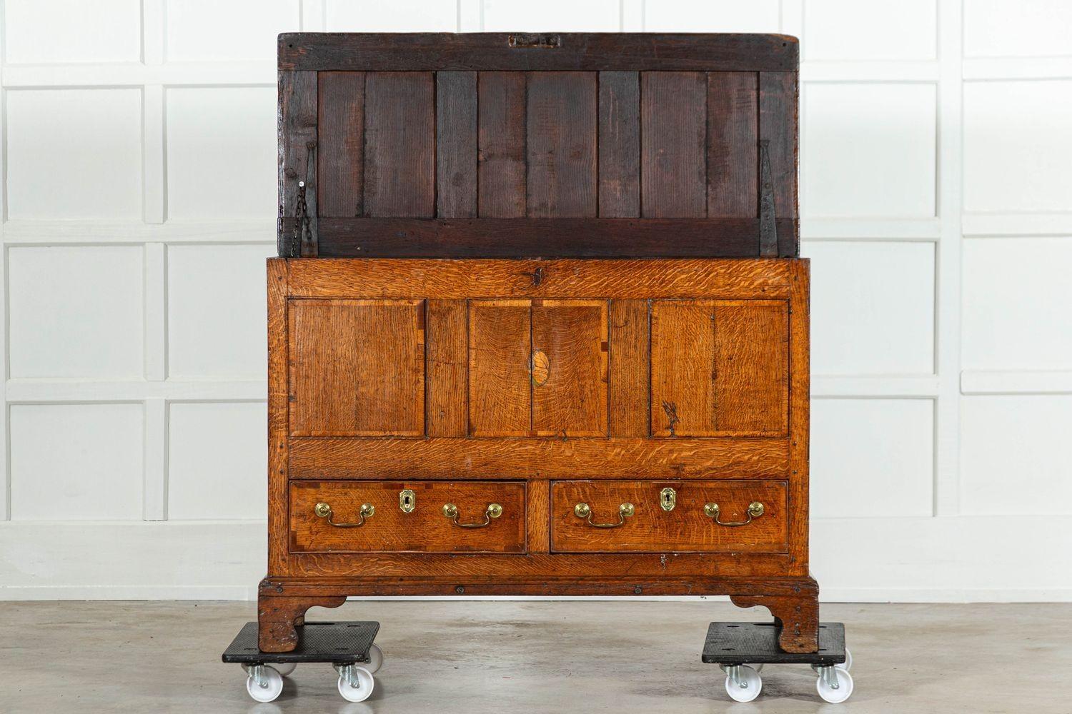 Cassapanca in Oak inglese di Giorgio III in vendita 11