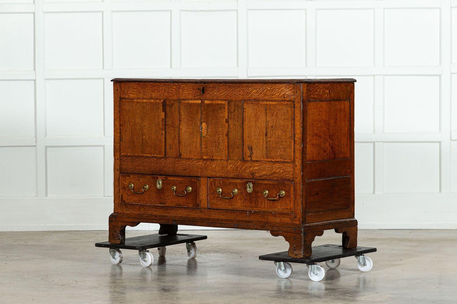 Fino al XVIII secolo Cassapanca in Oak inglese di Giorgio III in vendita
