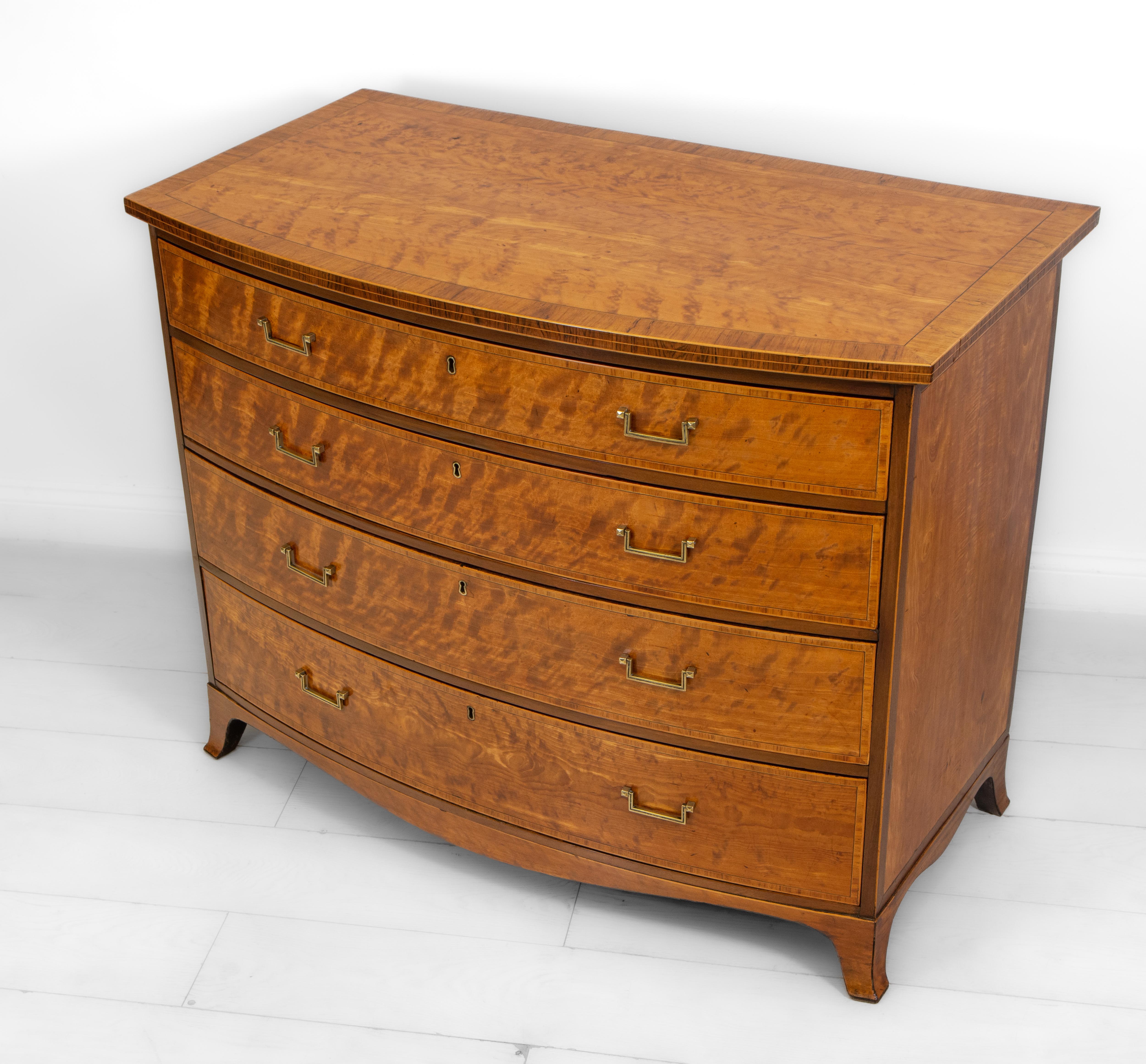 Veneer George III English Satinwood & Banded Bow Fronted Chest Commode Circa 1790 For Sale