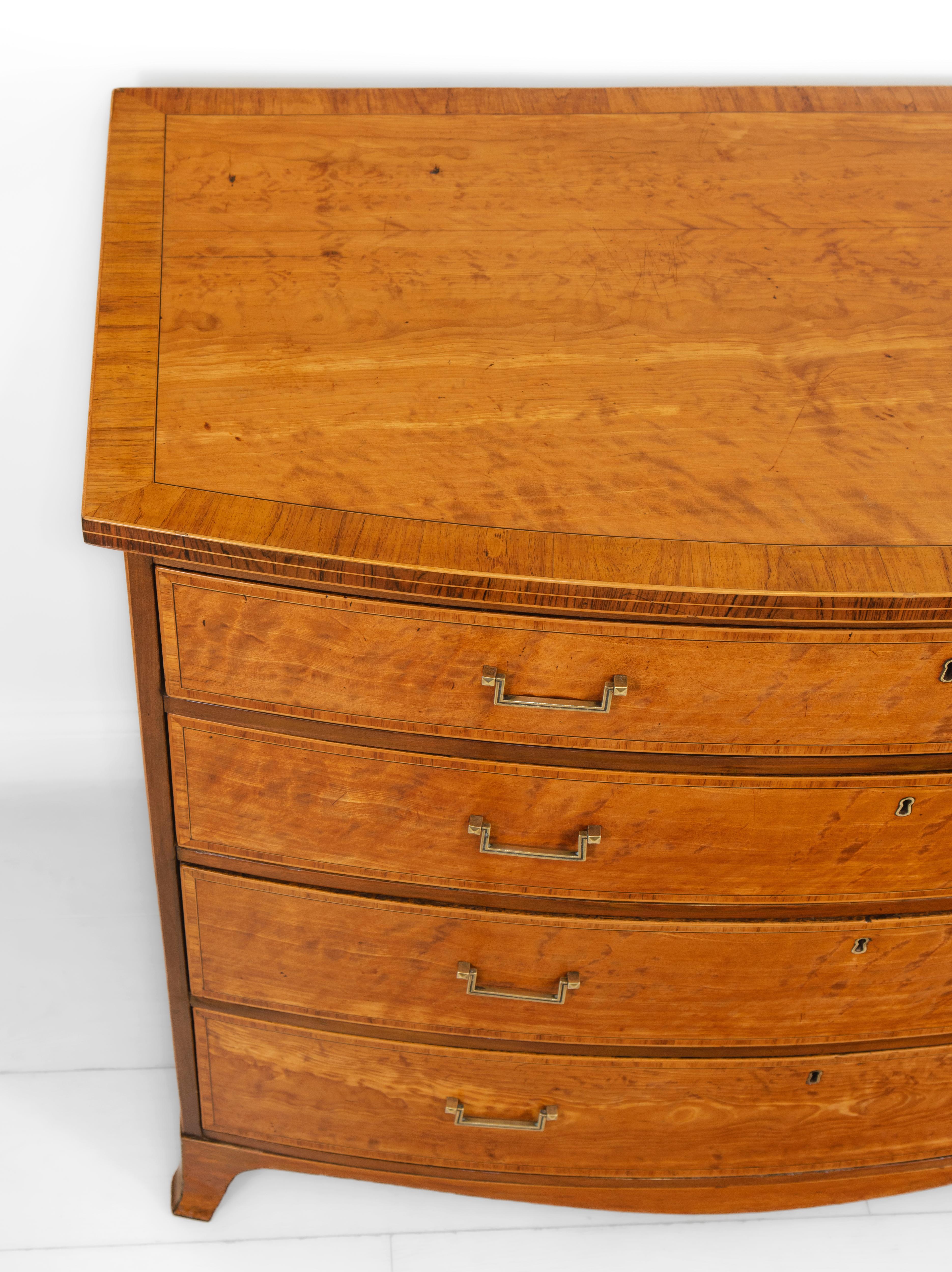 George III English Satinwood & Banded Bow Fronted Chest Commode Circa 1790 For Sale 2