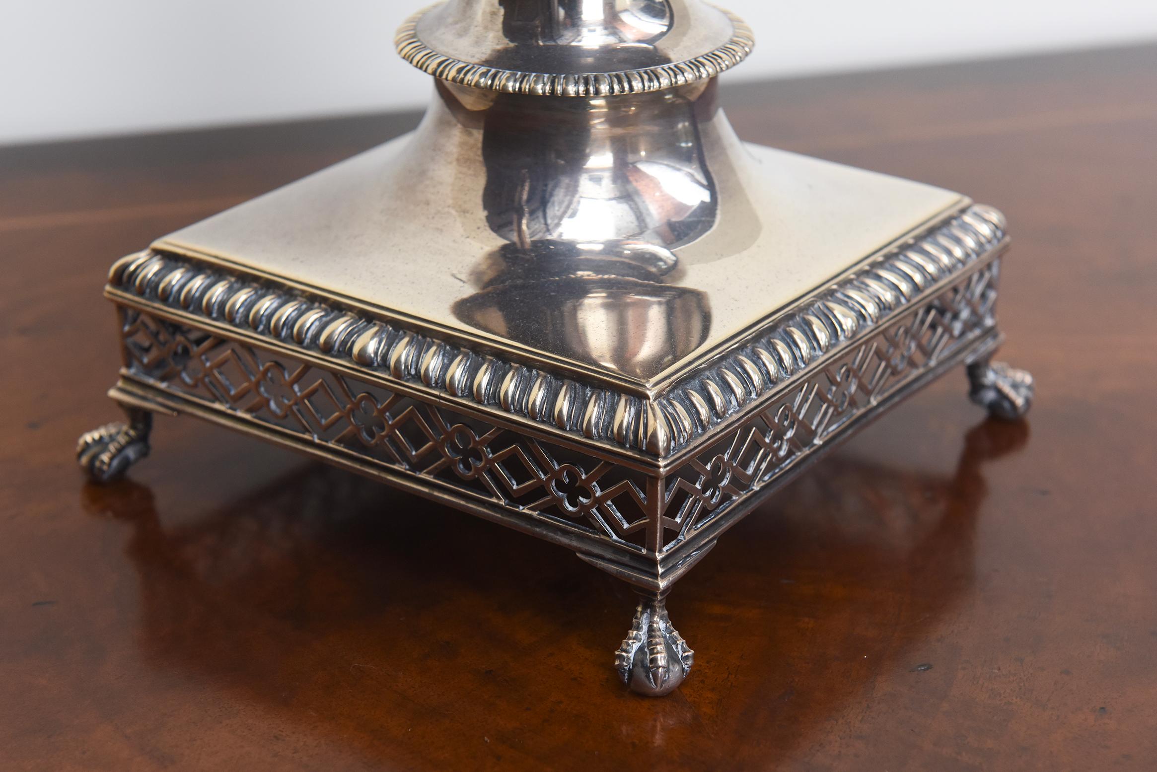 Servizio da tè in argento sterling di Giorgio III con vassoio abbinato, XVIII secolo in vendita 7