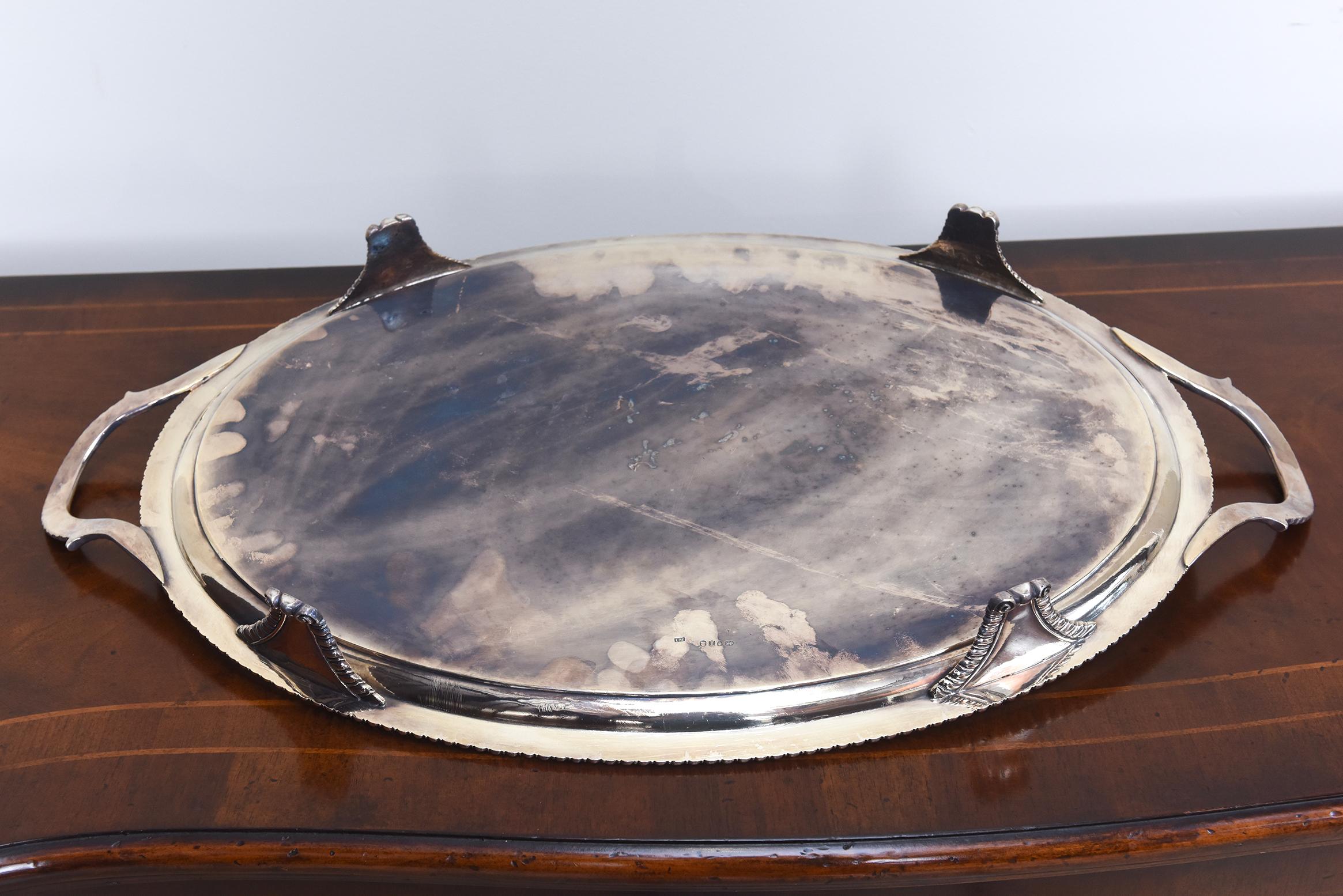 Servizio da tè in argento sterling di Giorgio III con vassoio abbinato, XVIII secolo in vendita 2