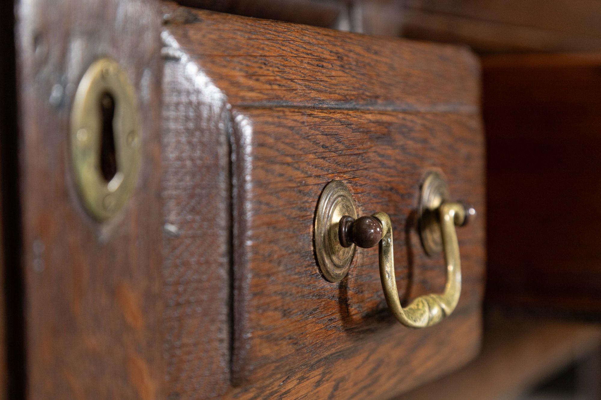 Base per comò in Oak di Giorgio III, in stile vernacolare inglese in vendita 6