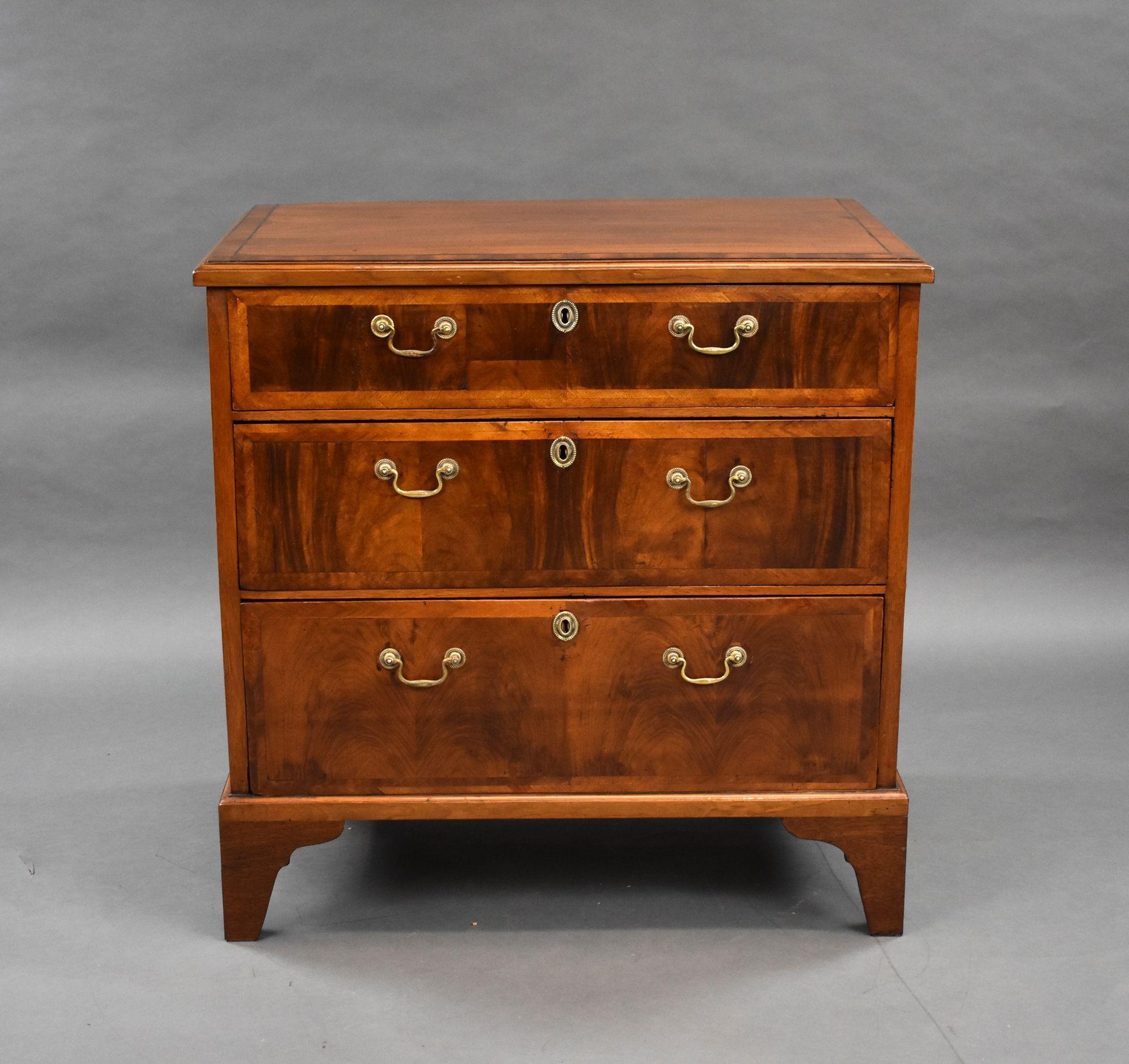 For sale is a good quality George III figured walnut chest of drawers, having a banded and inlaid top, as well as banded sides, the chest has an arrangement of three graduated drawers, each with brass handles and herringbone inlays. The chest is