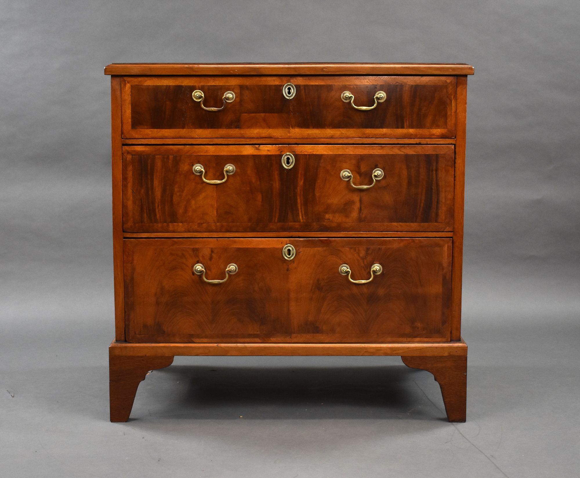 British George III Figured Walnut Chest of Drawers For Sale