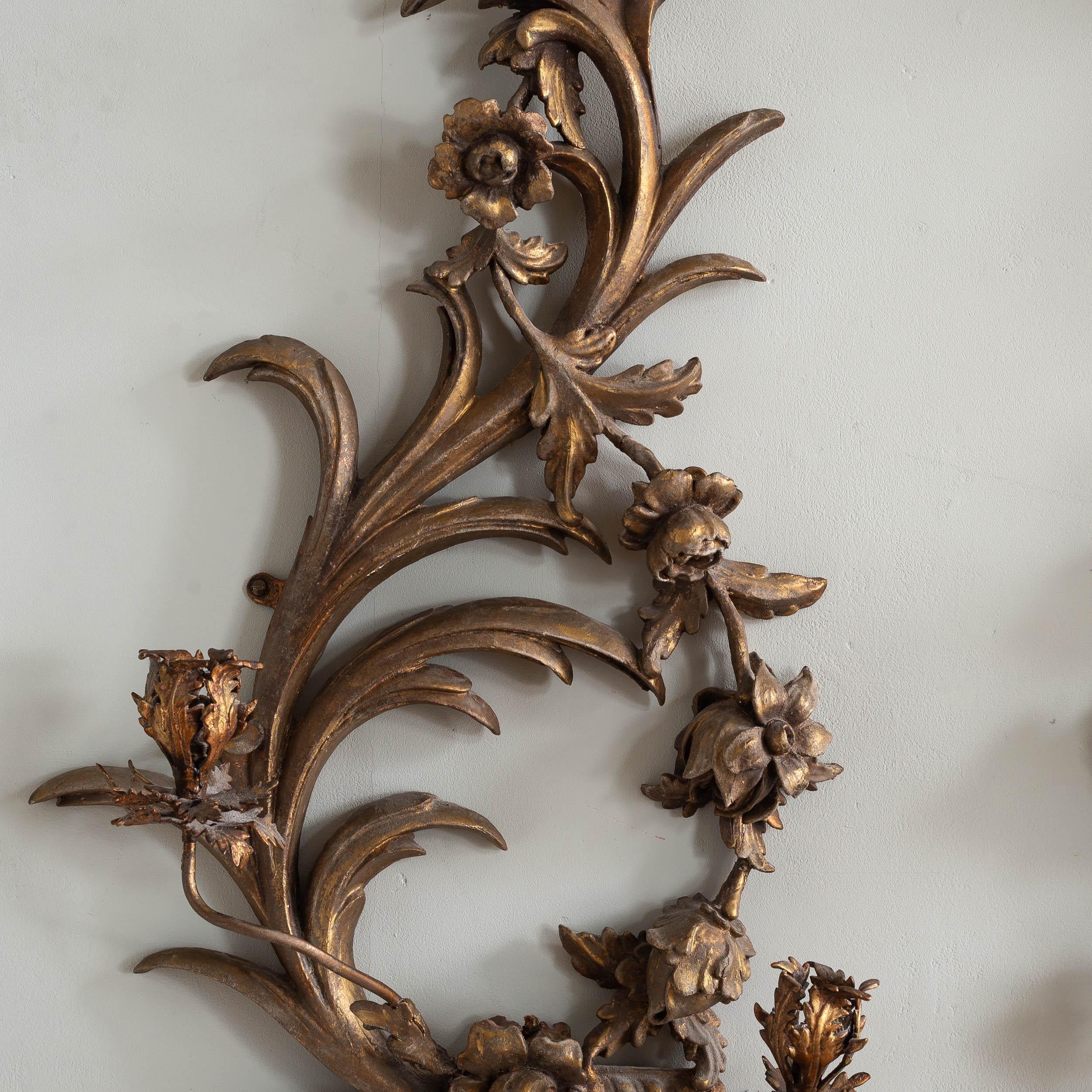 Apliques de madera dorada Jorge III Rococó en venta