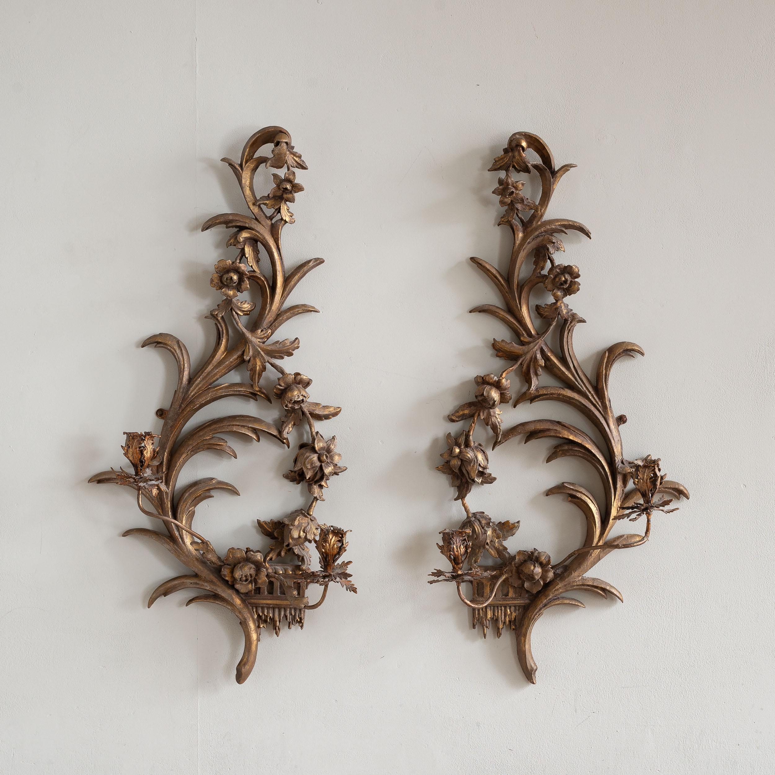Apliques de madera dorada Jorge III siglo XVIII y antes en venta