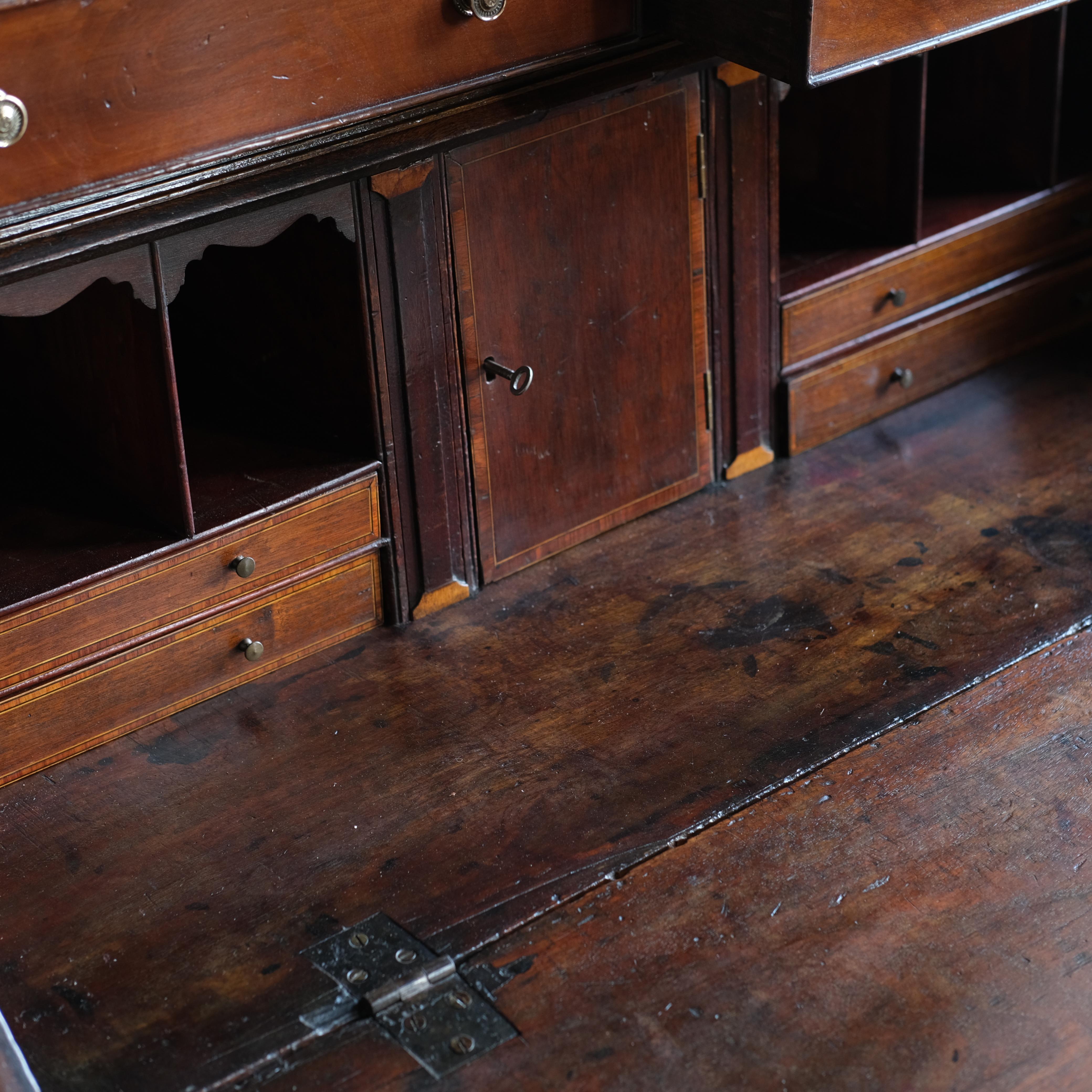 George III Glazed Mahogany Secretary Bookcase In Good Condition For Sale In Batley, GB