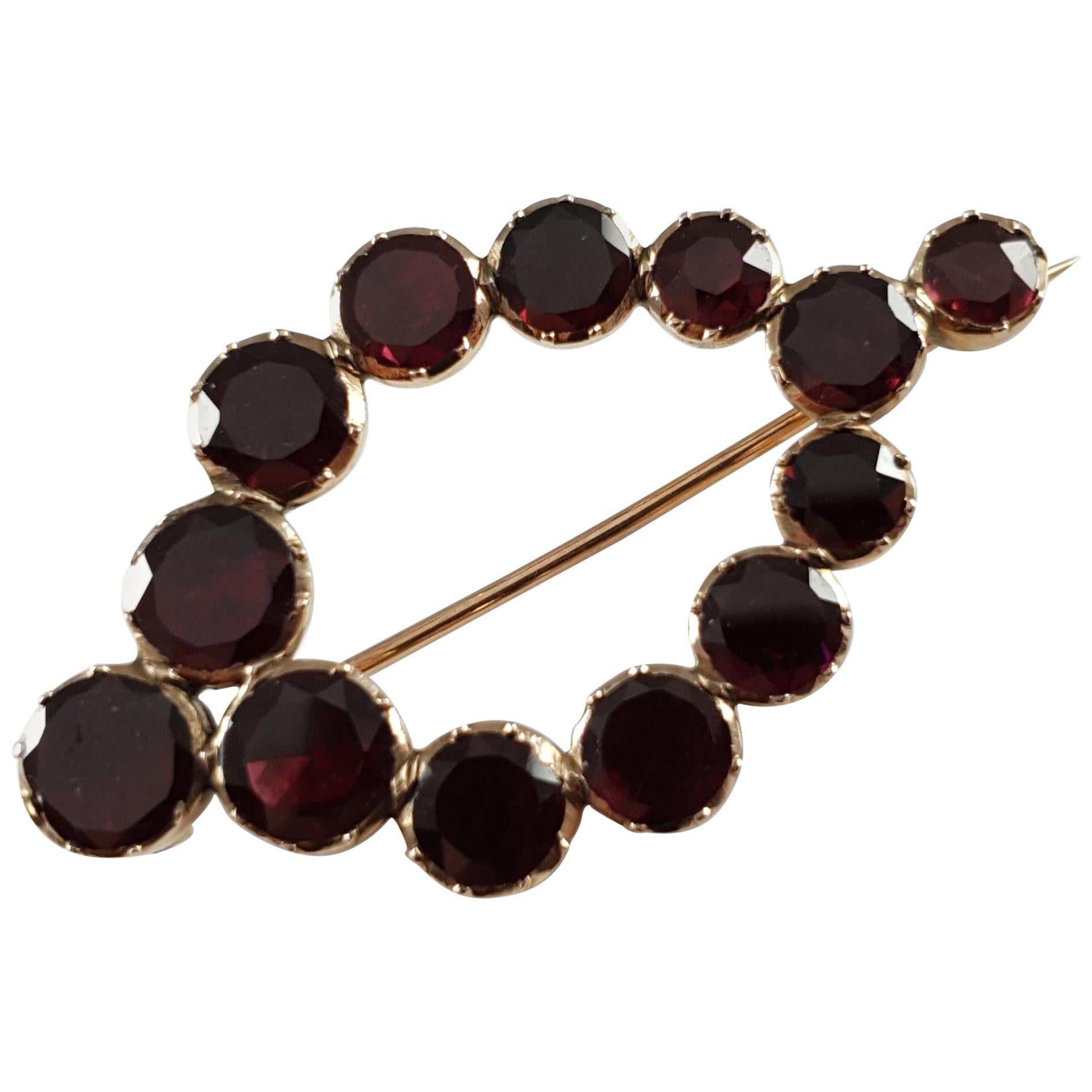 George III Gold Flat Cut Foiled-Backed Almandine Garnet Brooch