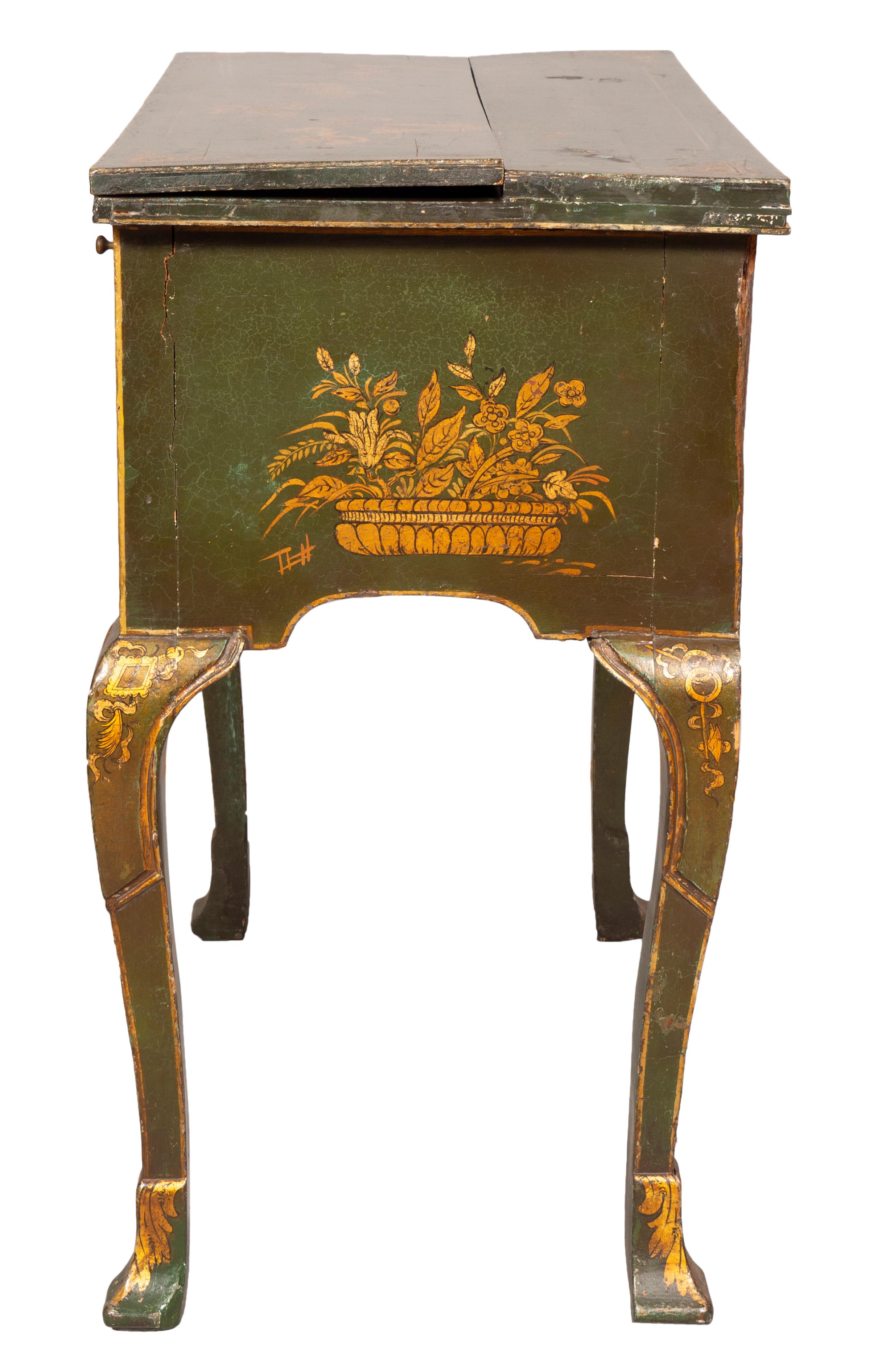 George III Green Japanned Table For Sale 4