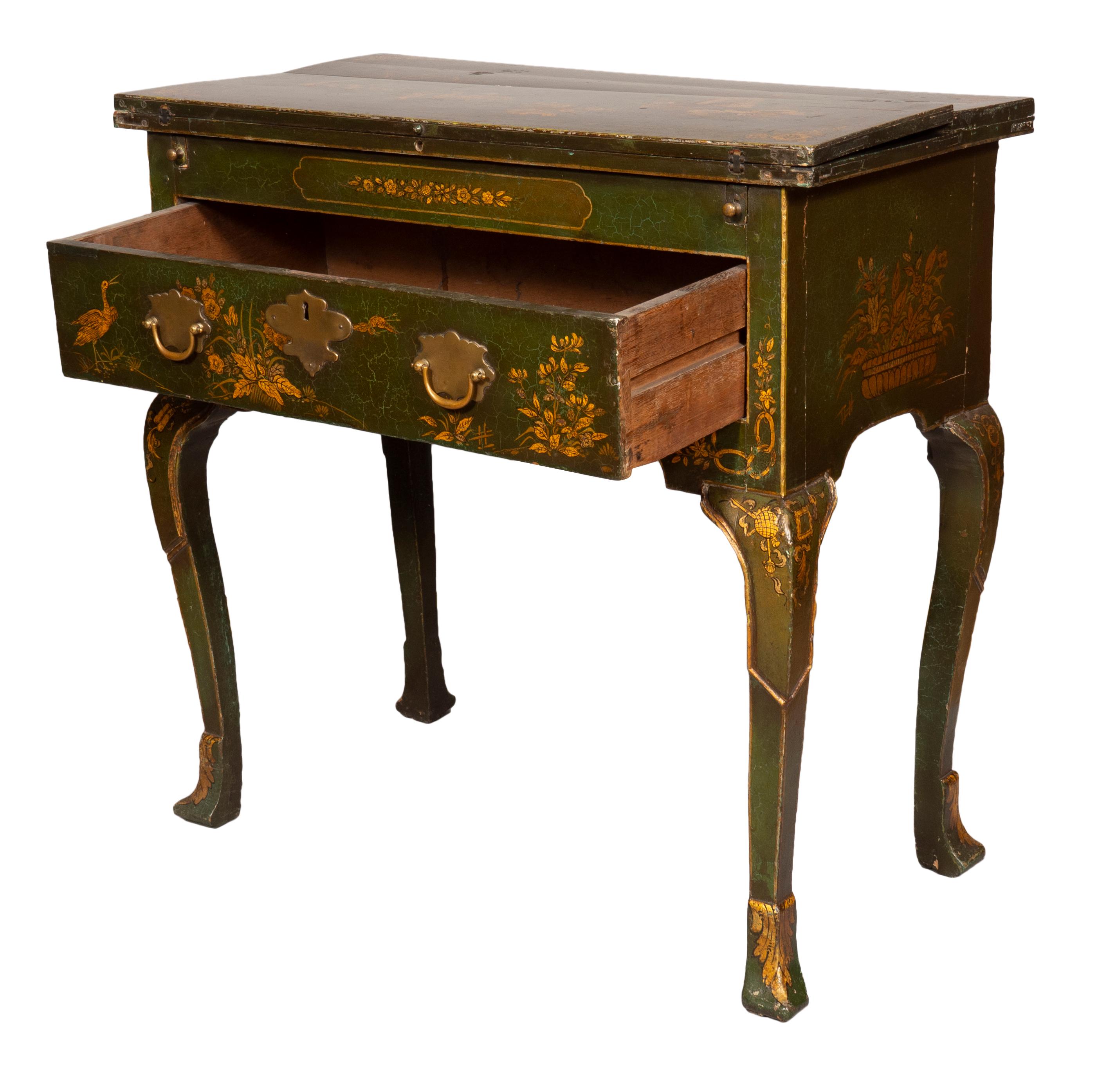 George III Green Japanned Table For Sale 5