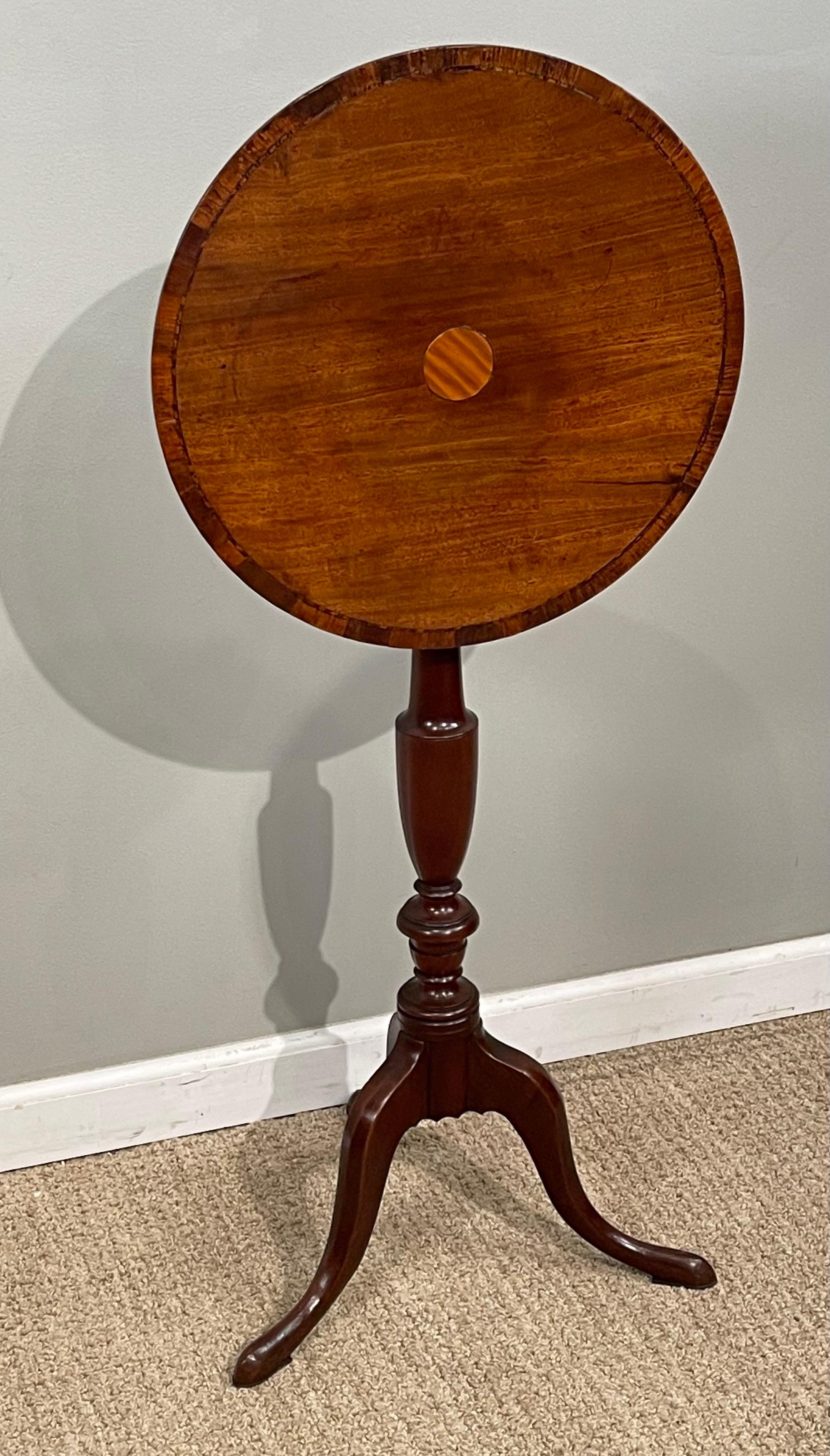 George III Inlaid & Cross-Banded Mahogany Tripod Table For Sale 4