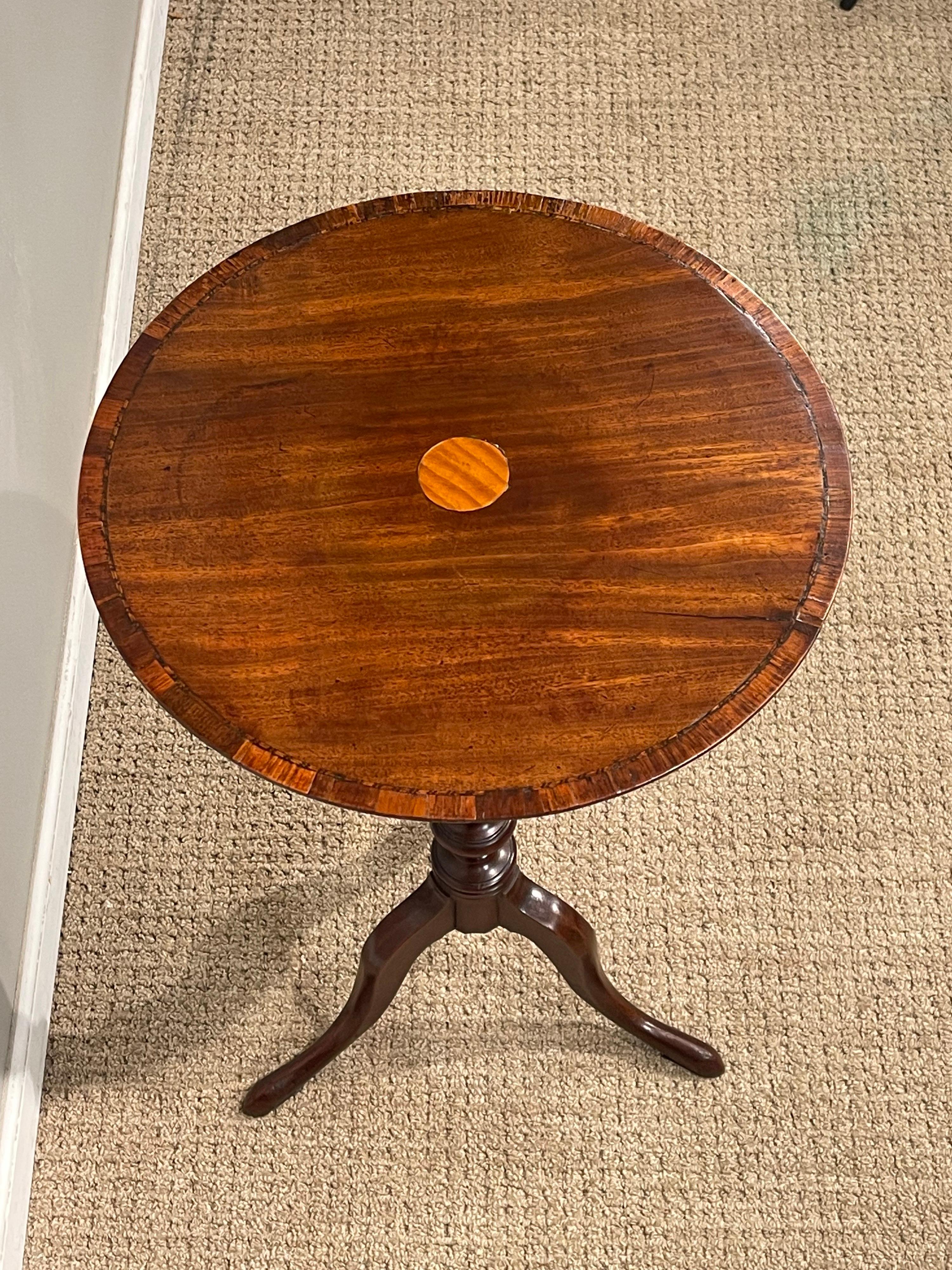 English George III Inlaid & Cross-Banded Mahogany Tripod Table For Sale