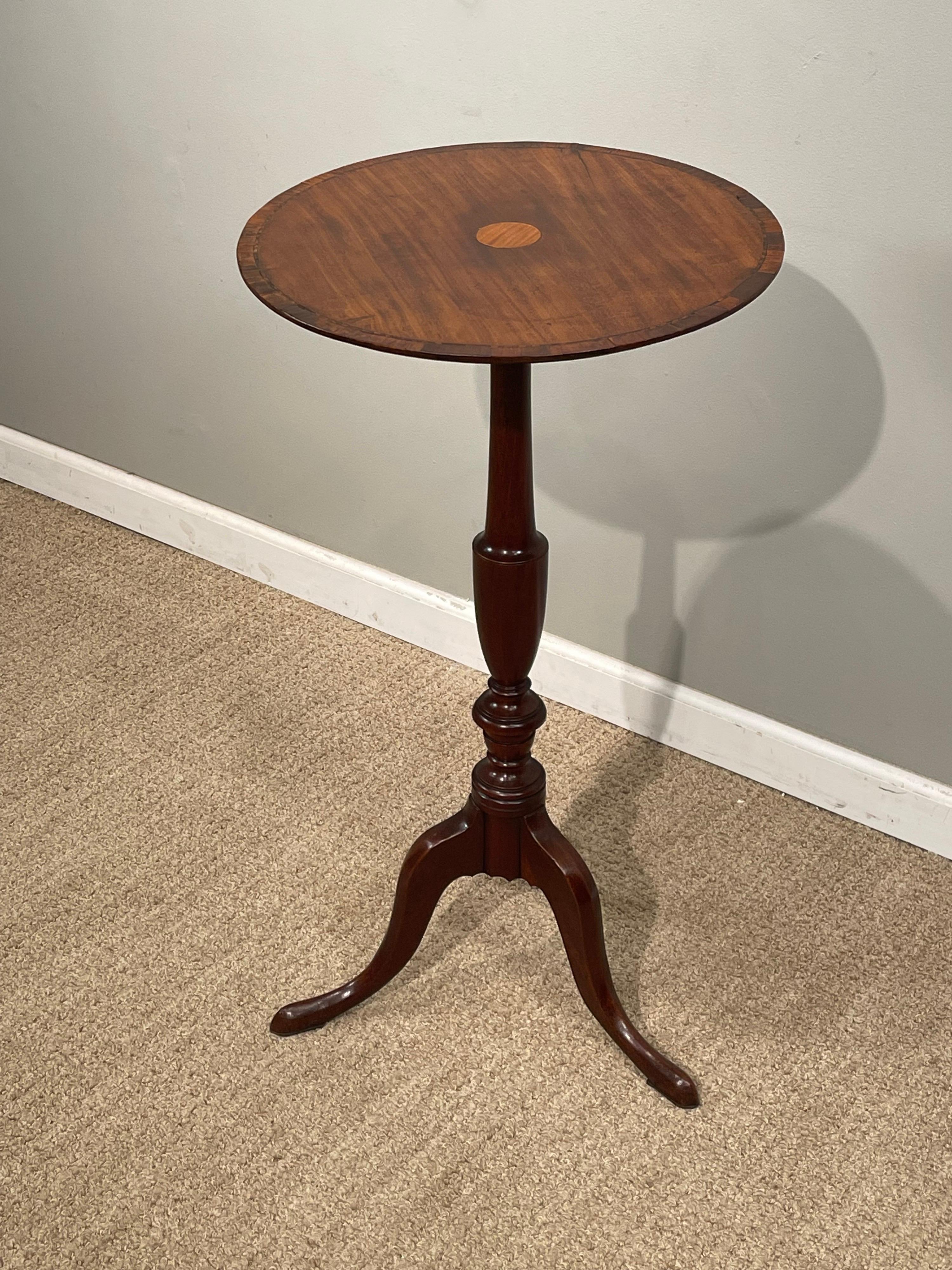 George III Inlaid & Cross-Banded Mahogany Tripod Table For Sale 2