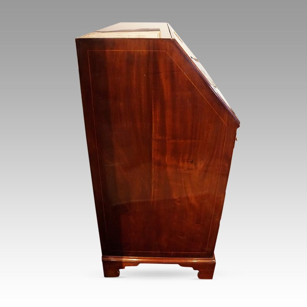 George III inlaid mahogany bureau For Sale 4