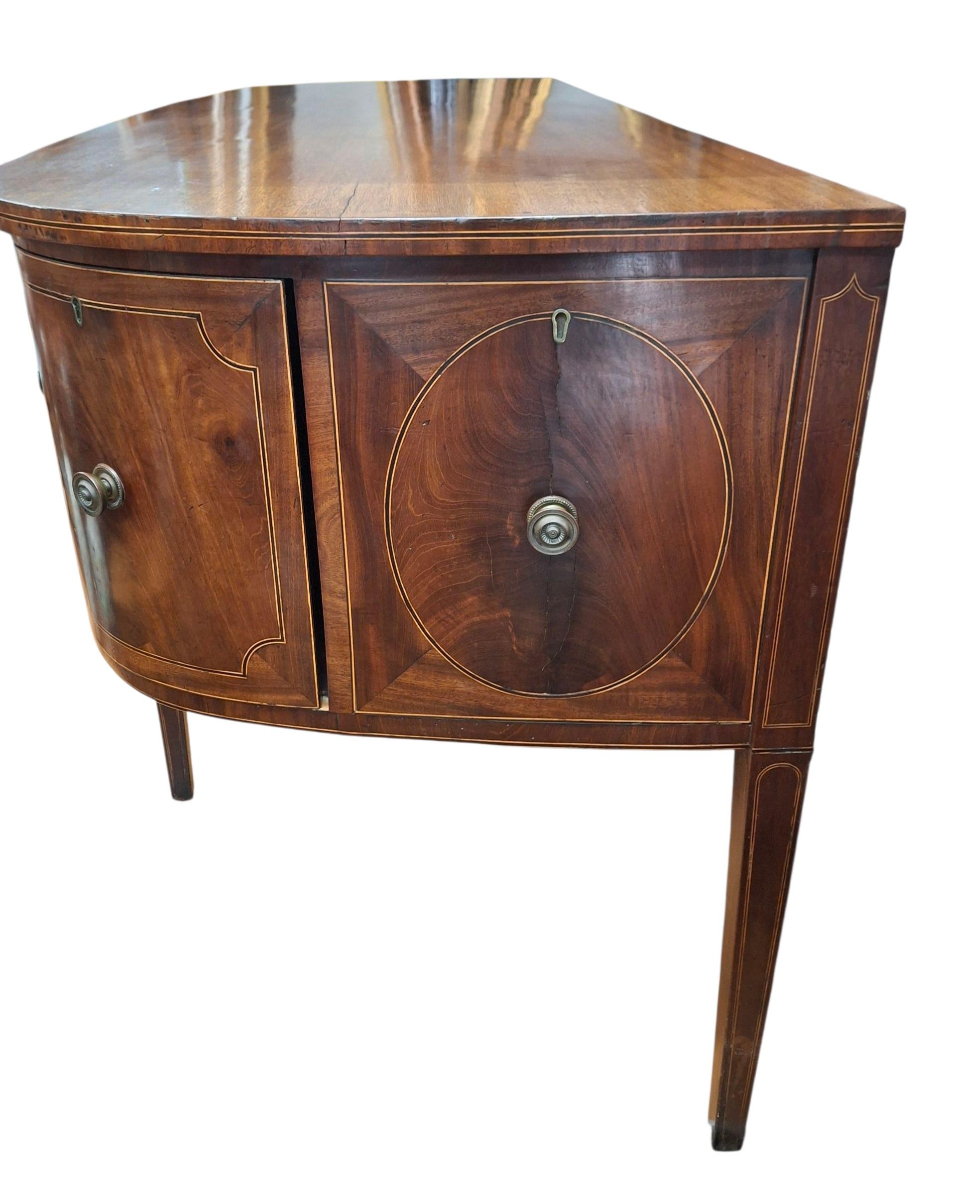 Credenza Demi-Lune in mogano intarsiato di Giorgio III in vendita 6