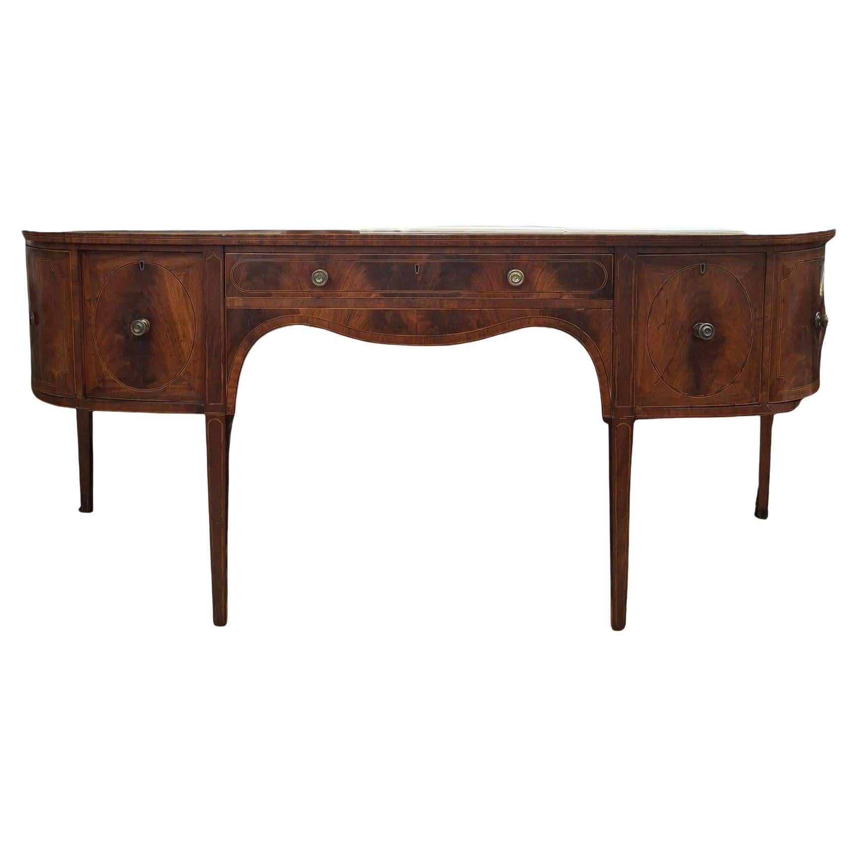 Credenza Demi-Lune in mogano intarsiato di Giorgio III in vendita